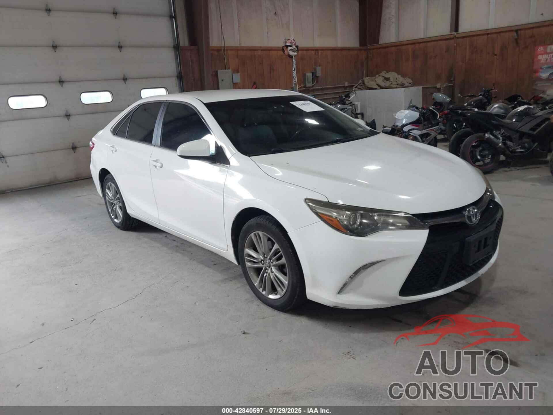 TOYOTA CAMRY 2016 - 4T1BF1FK9GU194273