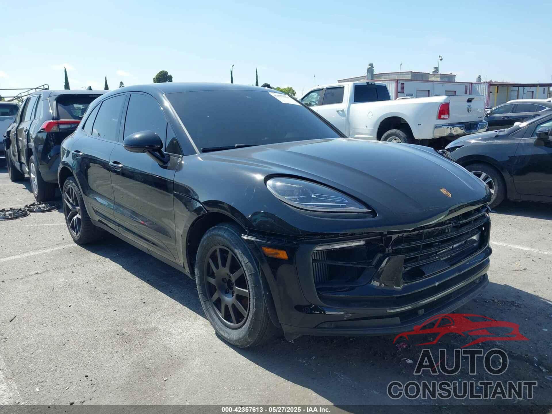 PORSCHE MACAN 2022 - WP1AG2A59NLB24147