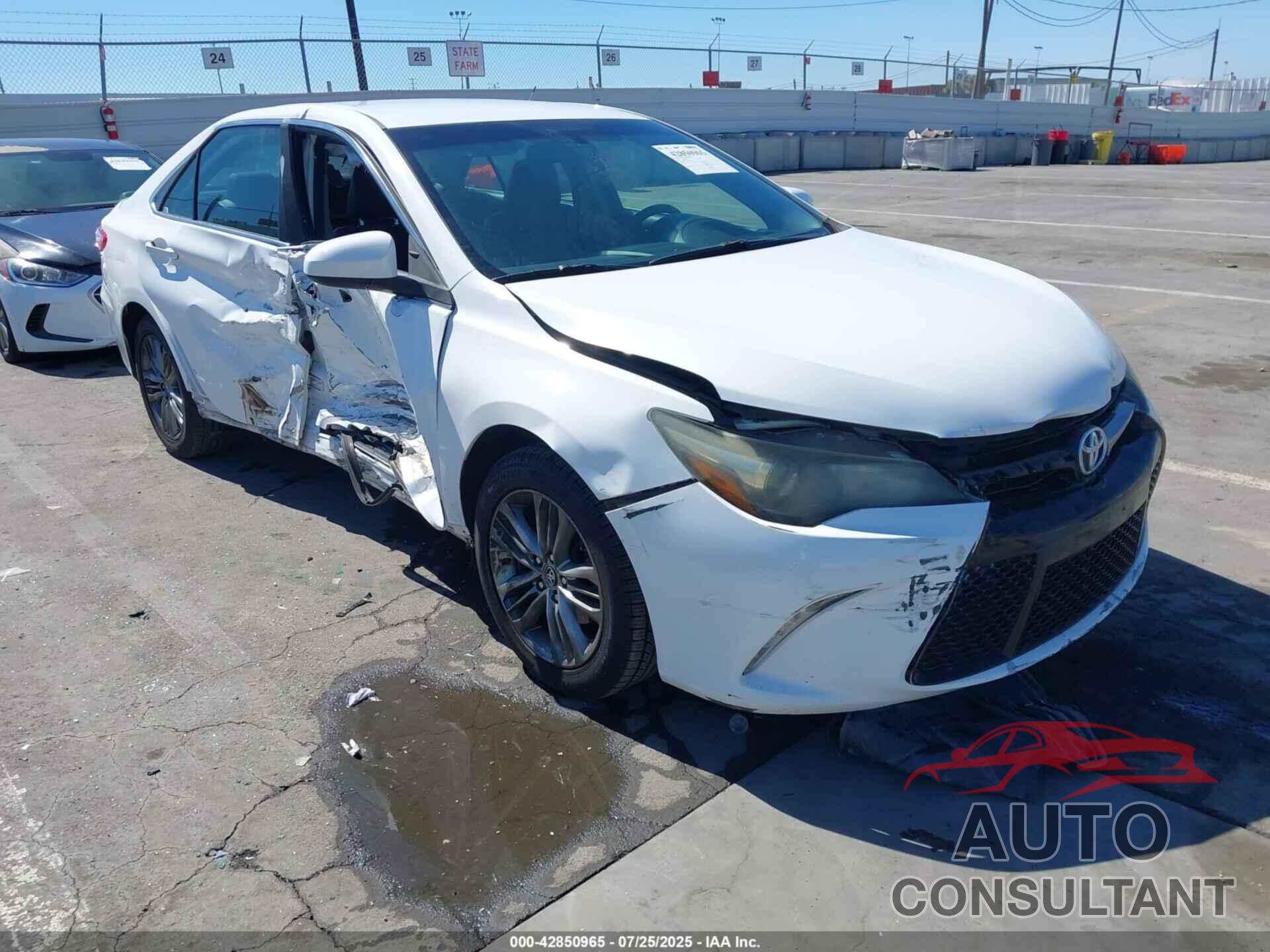 TOYOTA CAMRY 2016 - 4T1BF1FK4GU542822