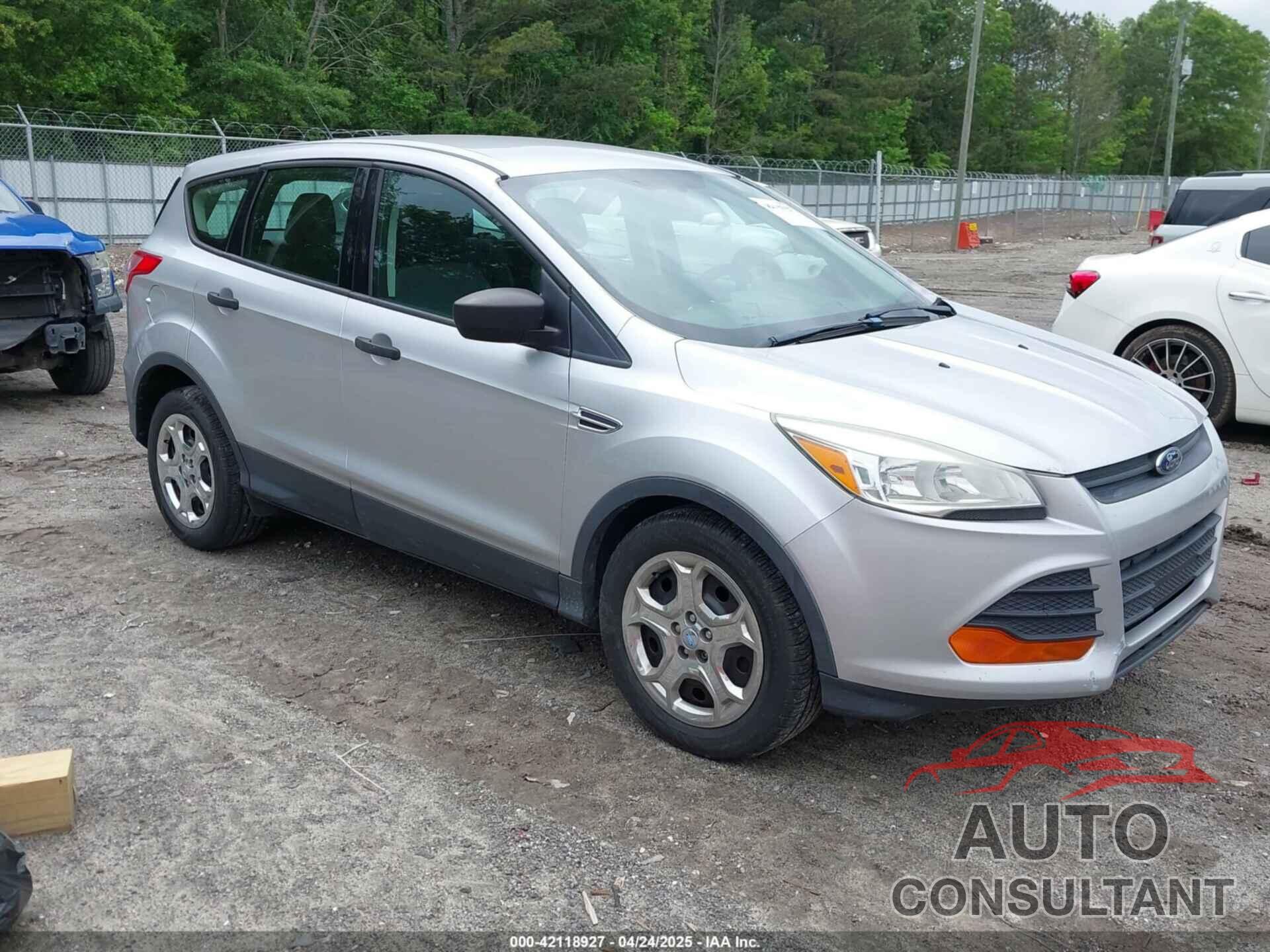 FORD ESCAPE 2015 - 1FMCU0F78FUB32720
