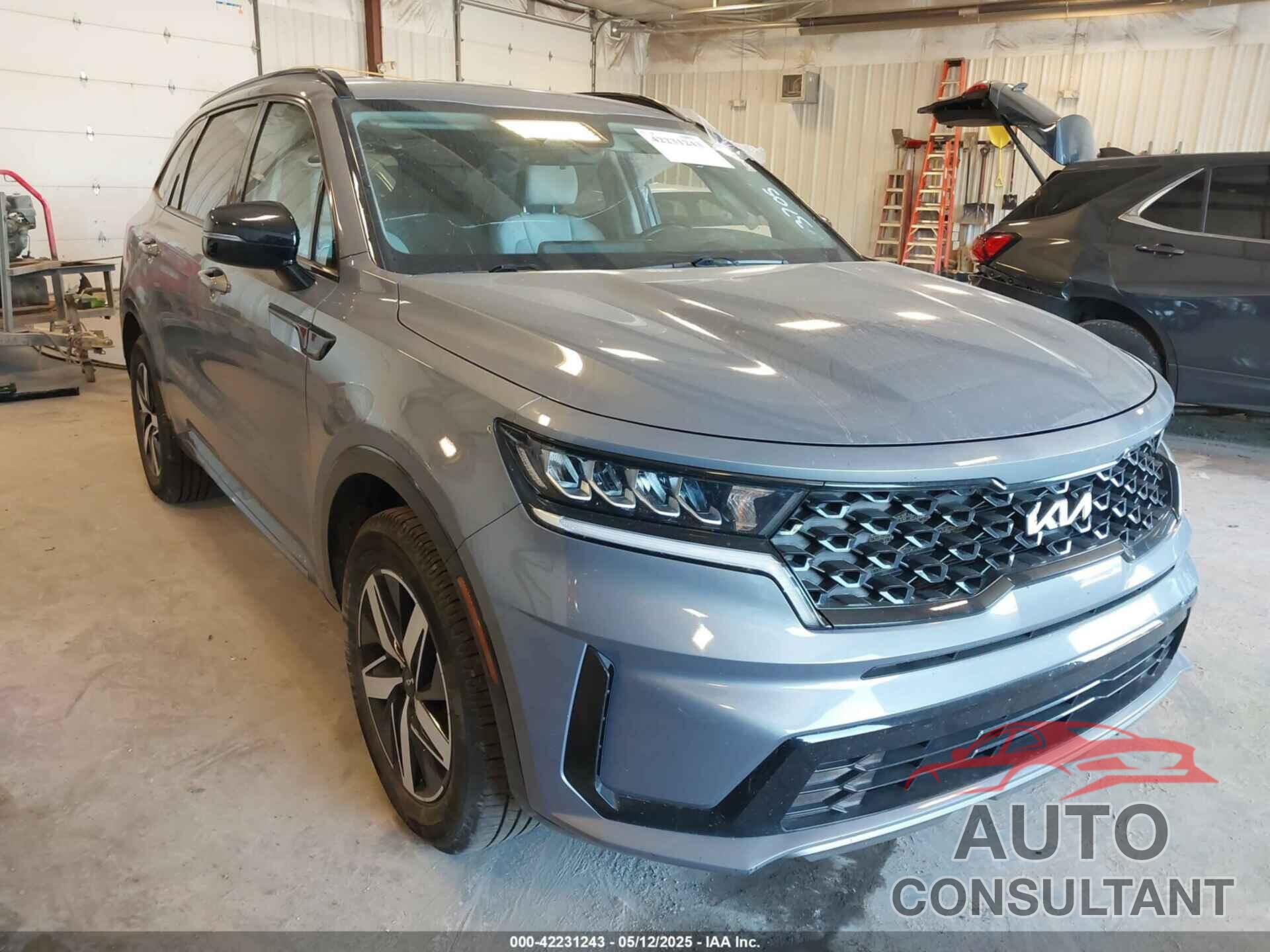 KIA SORENTO 2022 - 5XYRL4LC8NG123705
