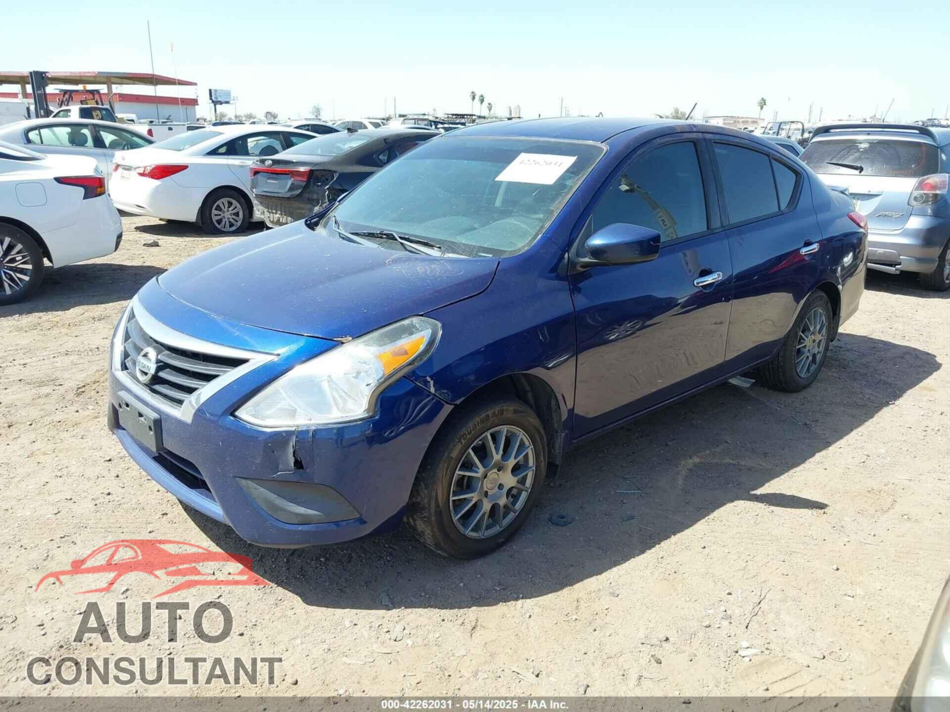 NISSAN VERSA 2019 - 3N1CN7AP3KL818205