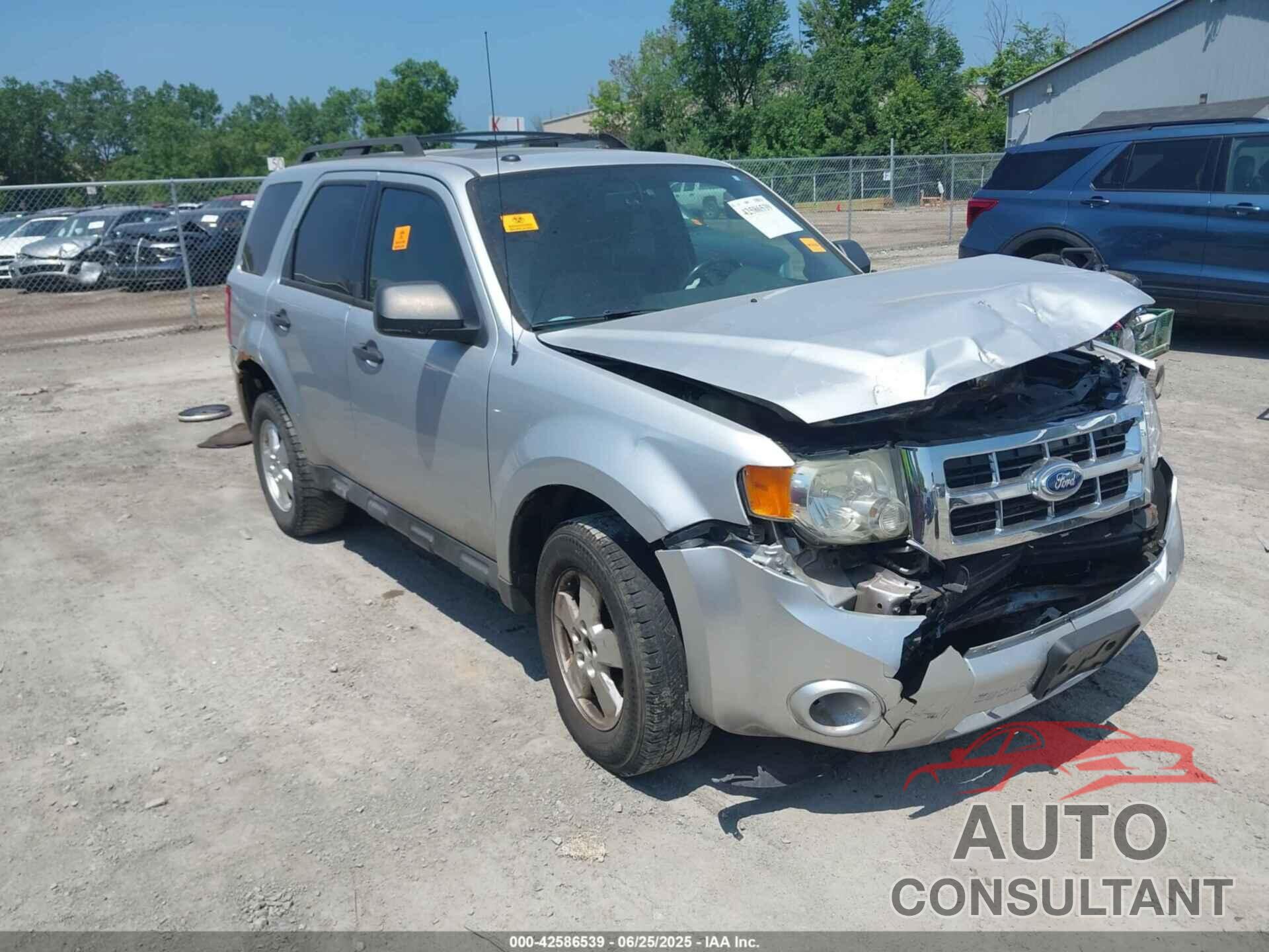 FORD ESCAPE 2011 - 1FMCU0DG8BKA34523