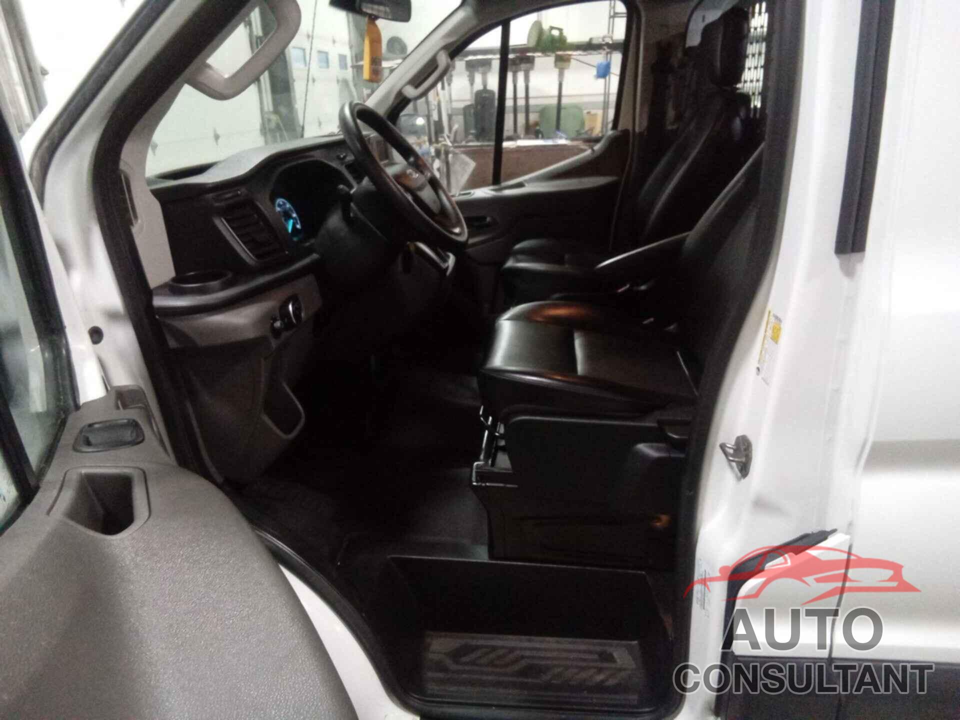 FORD TRANSIT-250 2020 - 1FTBR1Y87LKA68559