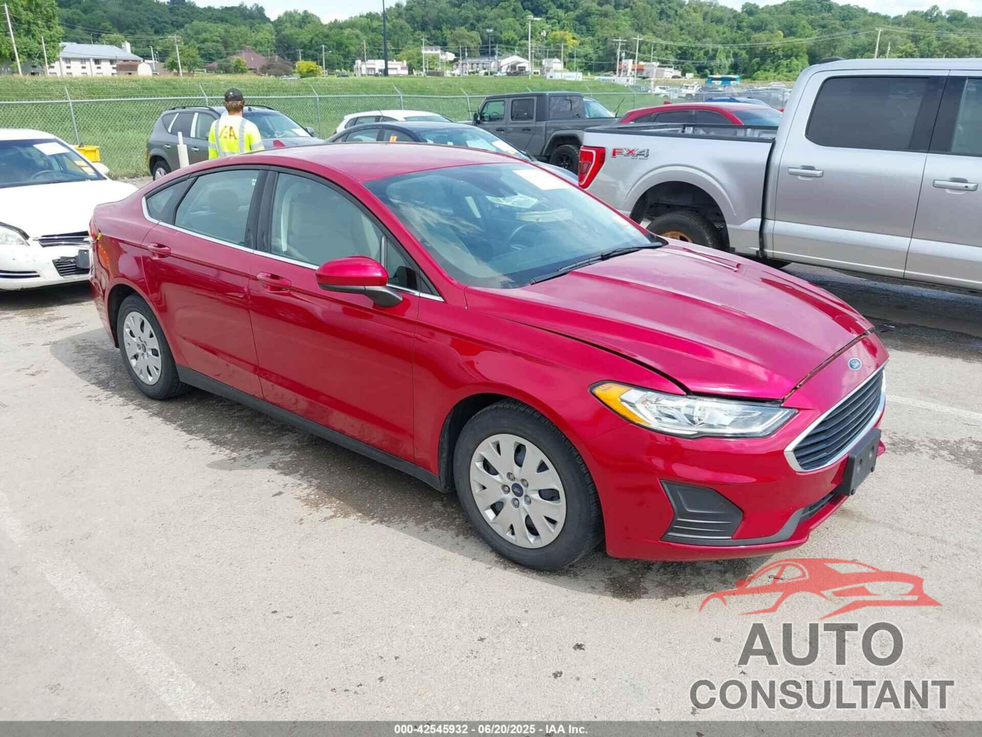 FORD FUSION 2020 - 3FA6P0G78LR226130