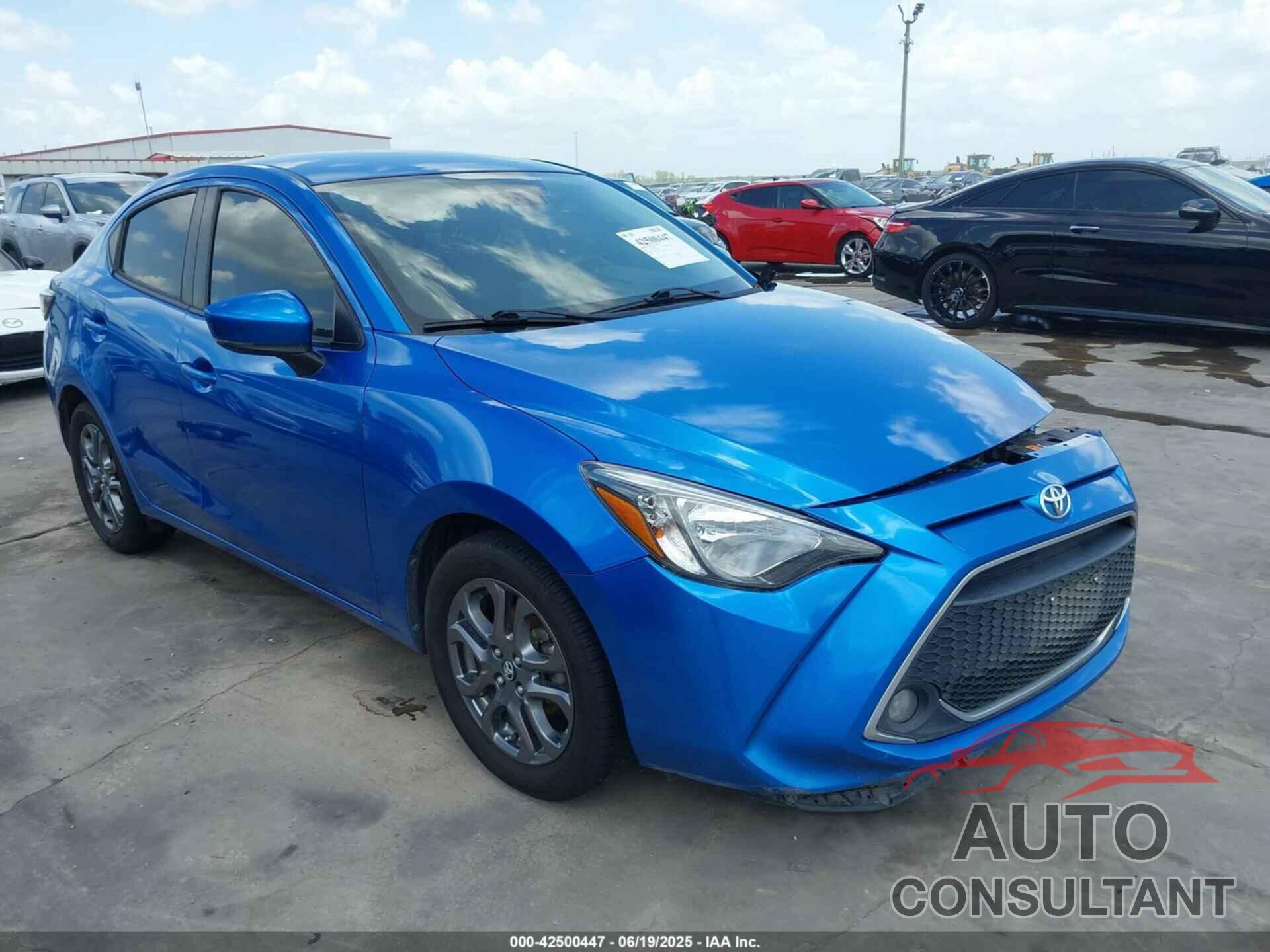 TOYOTA YARIS 2019 - 3MYDLBYV3KY526685