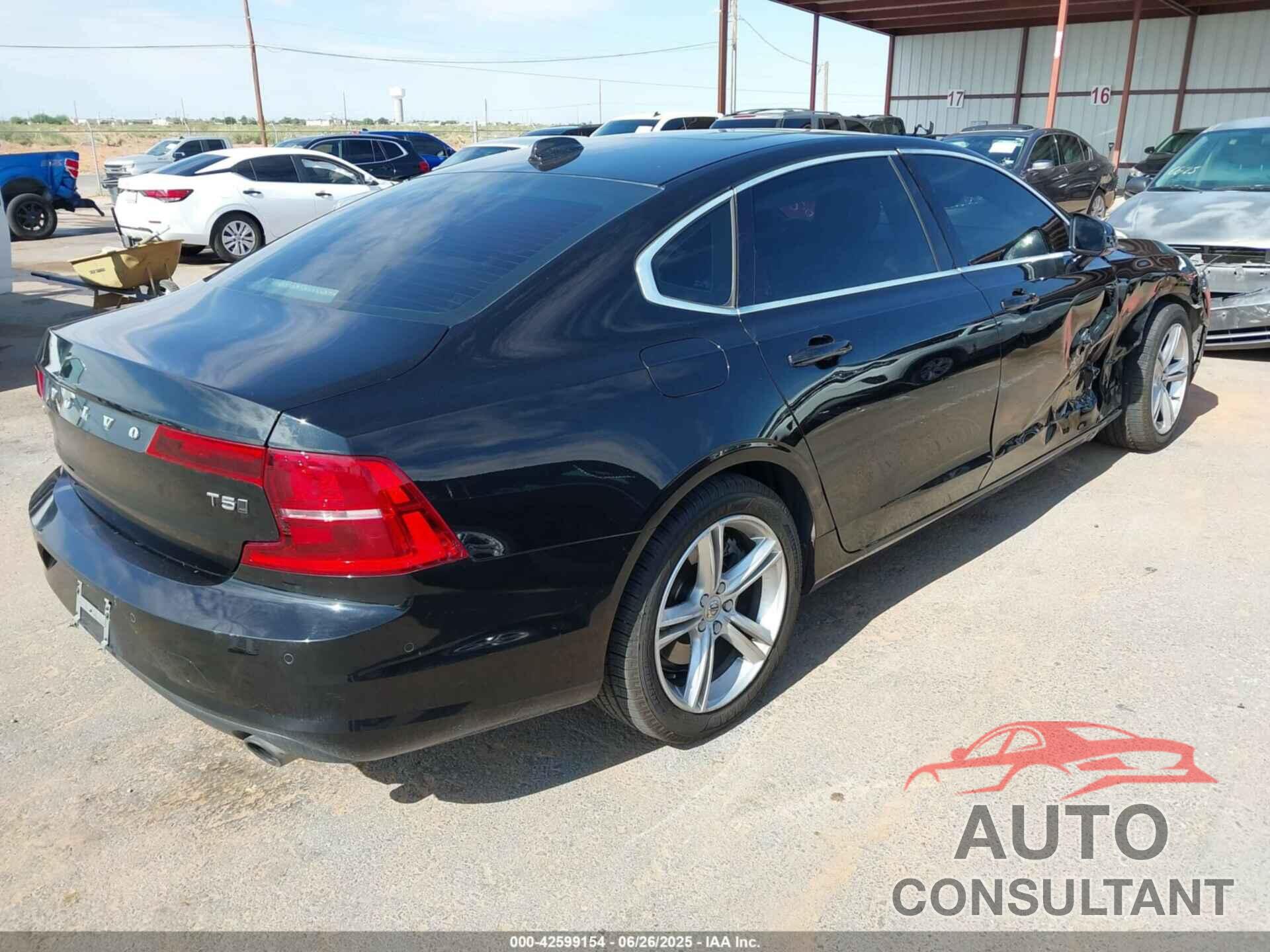 VOLVO S90 2018 - LVY982MK6JP028281