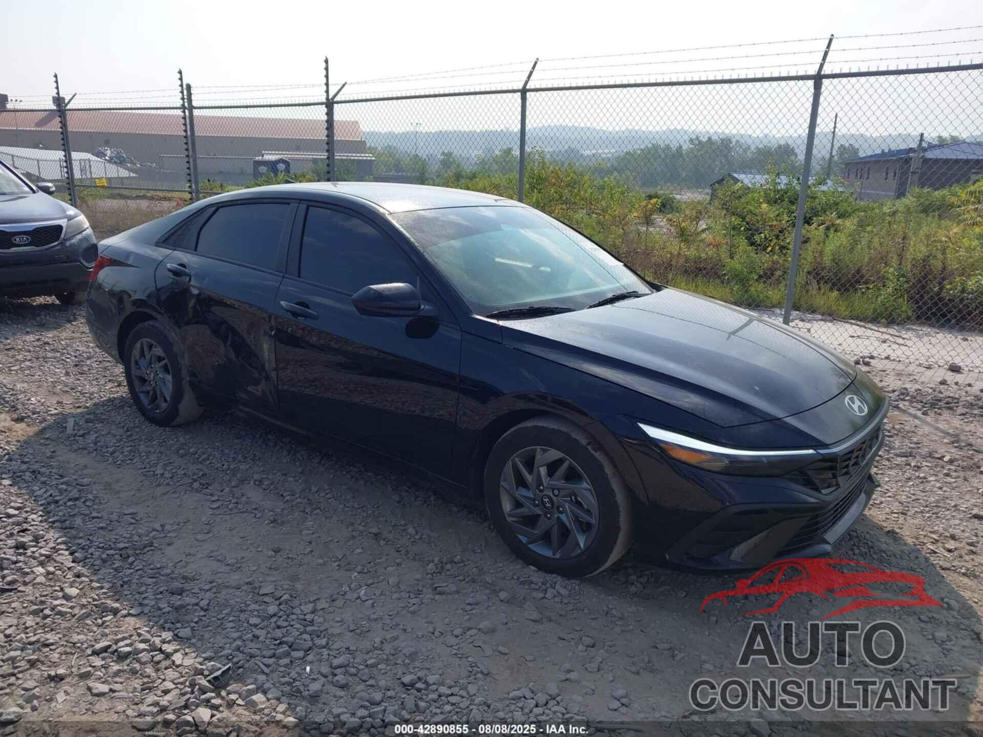 HYUNDAI ELANTRA 2024 - KMHLM4DG5RU845086