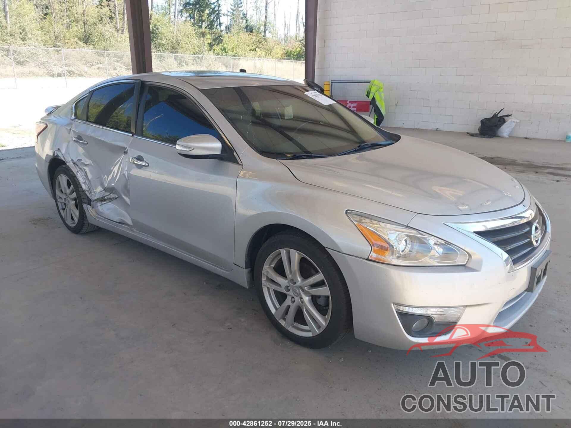 NISSAN ALTIMA 2013 - 1N4BL3AP4DN458569