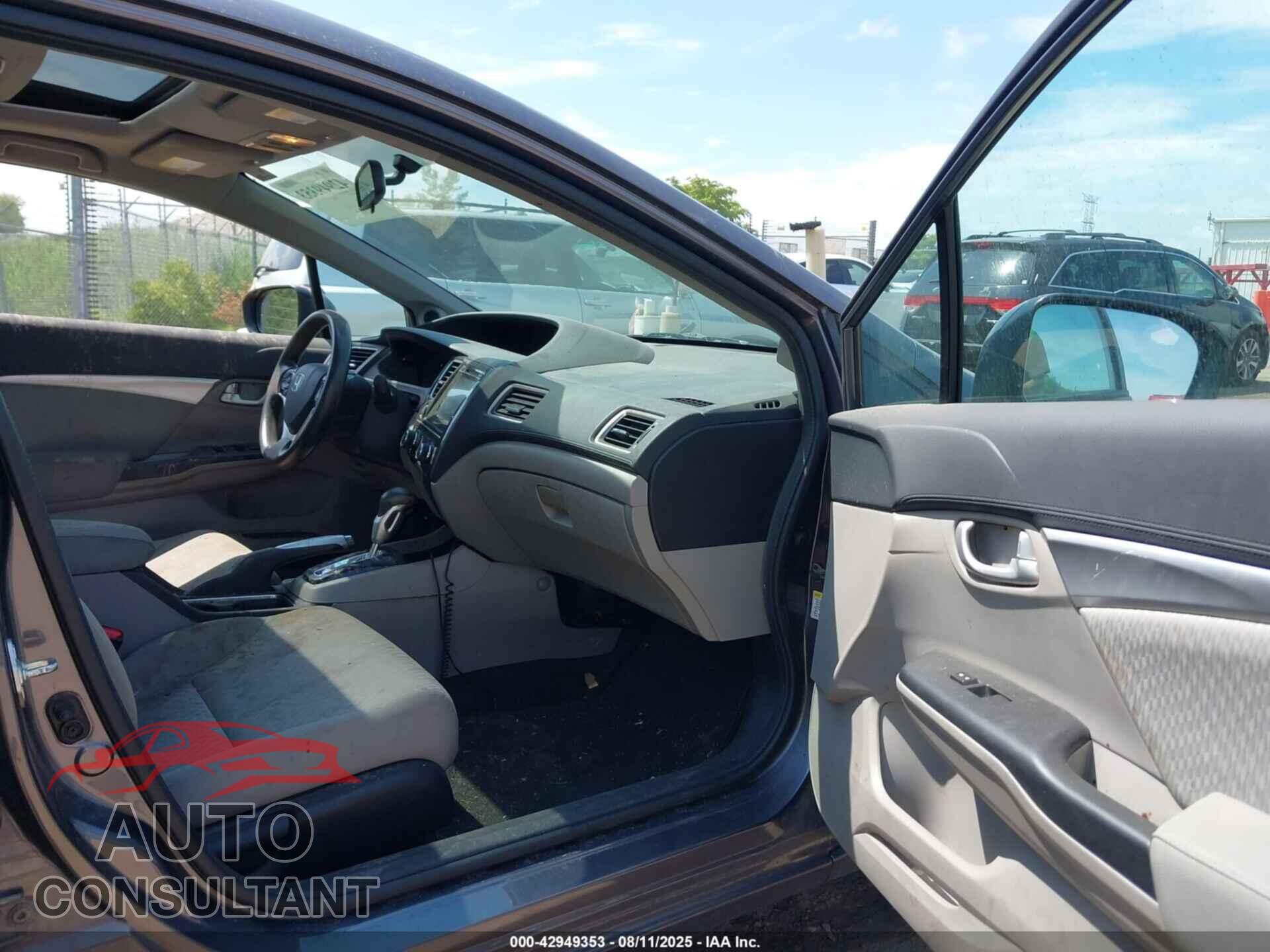 HONDA CIVIC 2014 - 19XFB2F88EE037146