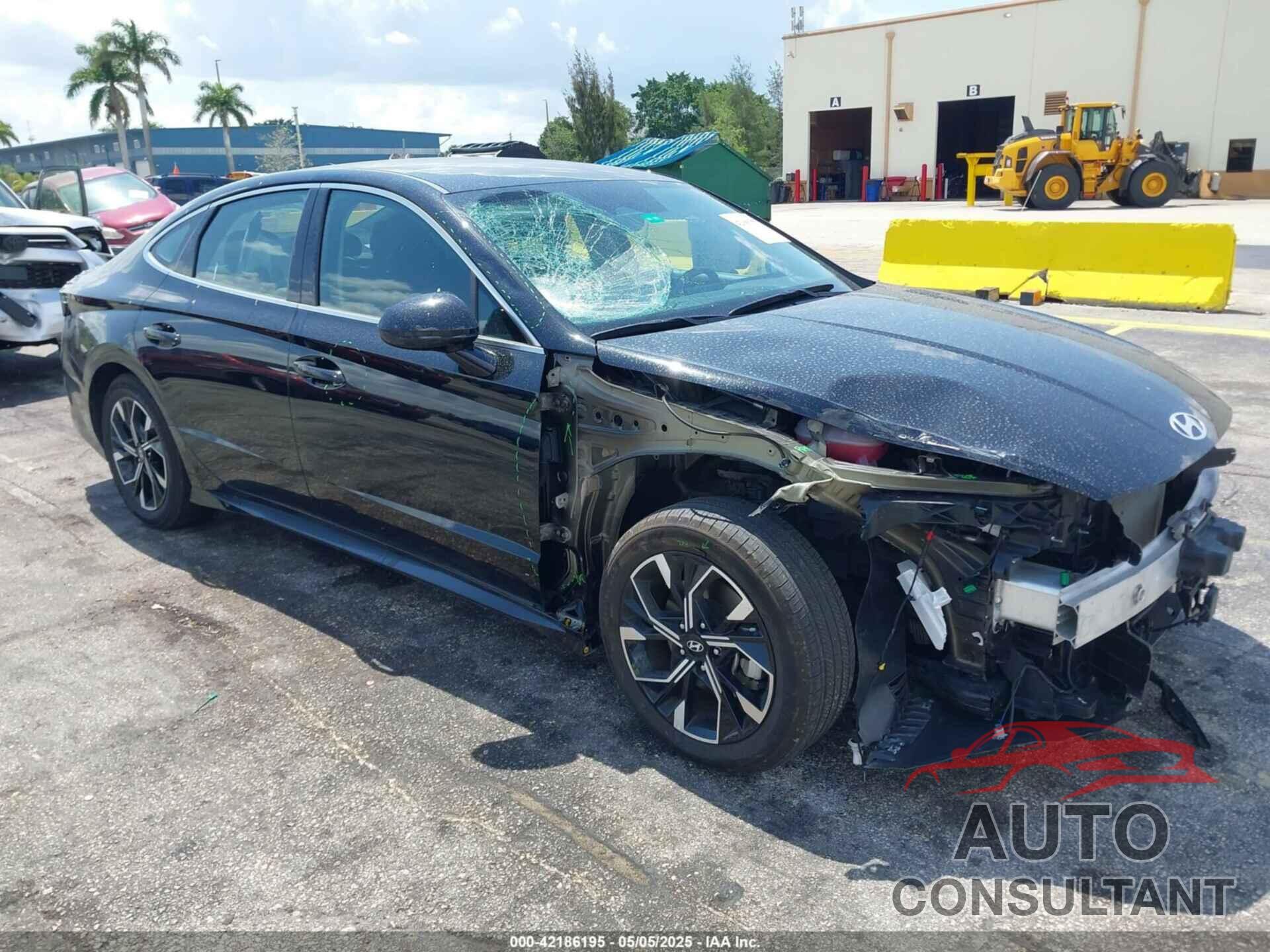 HYUNDAI SONATA 2025 - KMHL64JA1SA428968