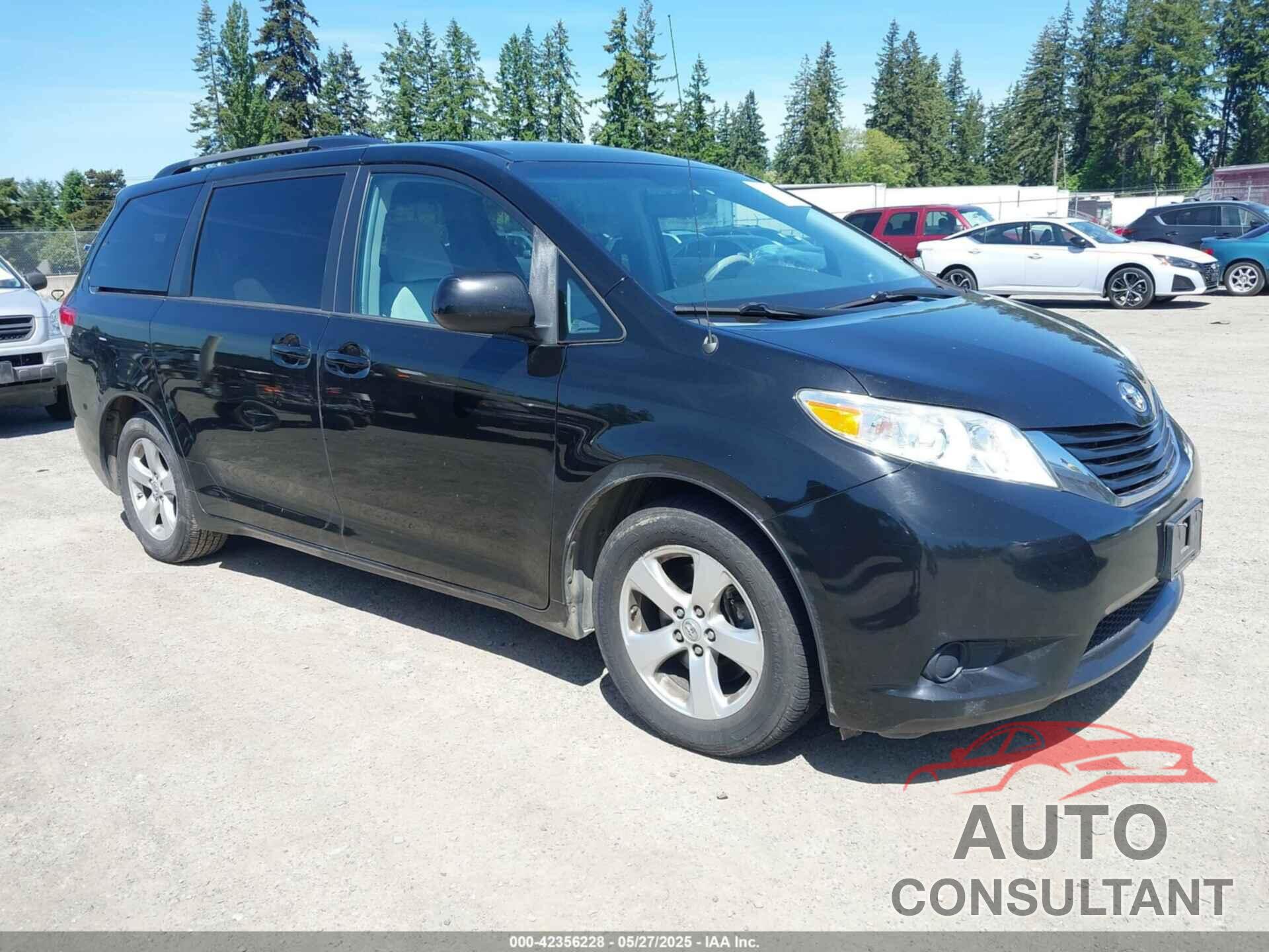 TOYOTA SIENNA 2013 - 5TDKK3DC5DS397409