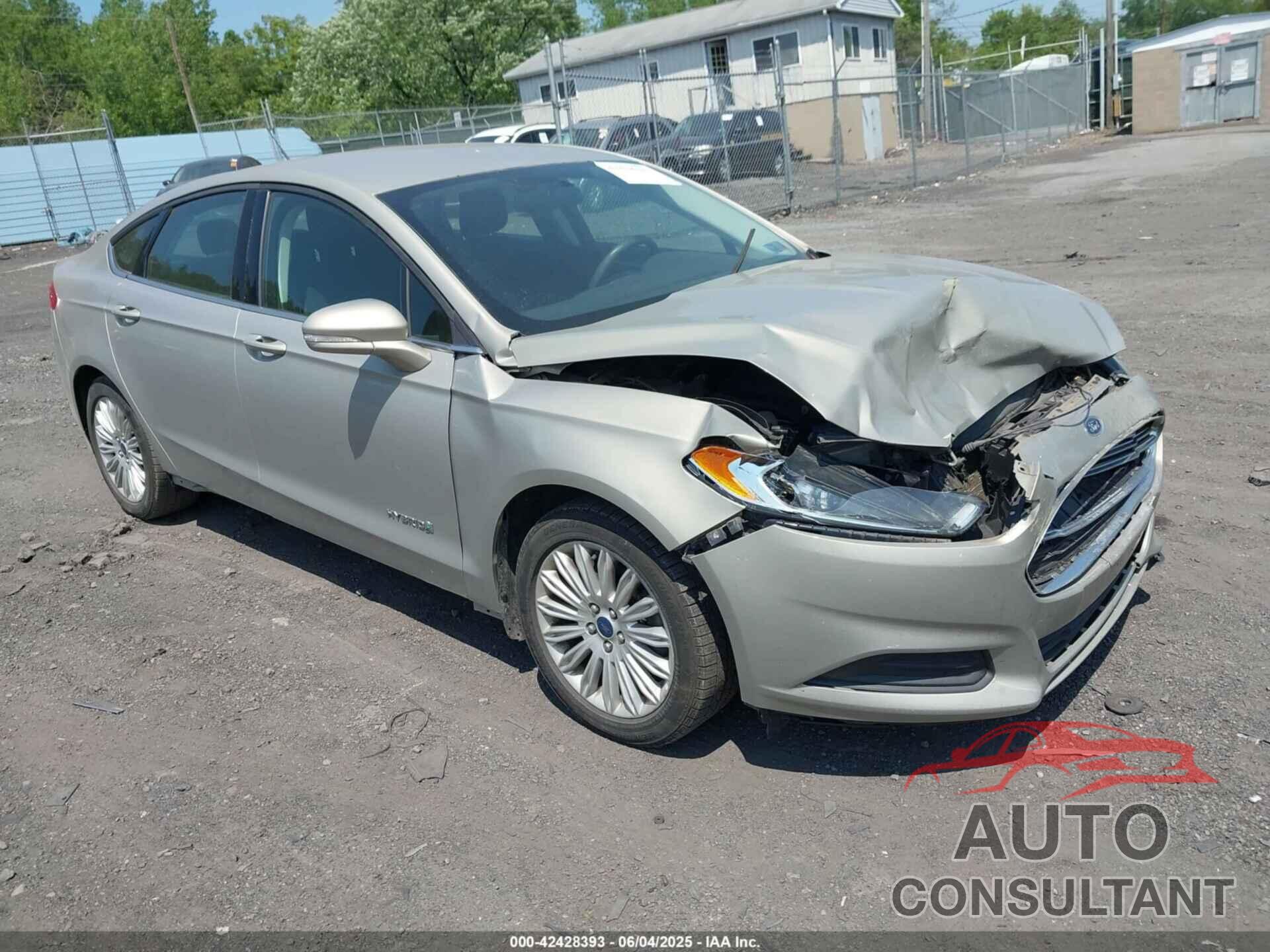 FORD FUSION HYBRID 2015 - 3FA6P0LU3FR163695