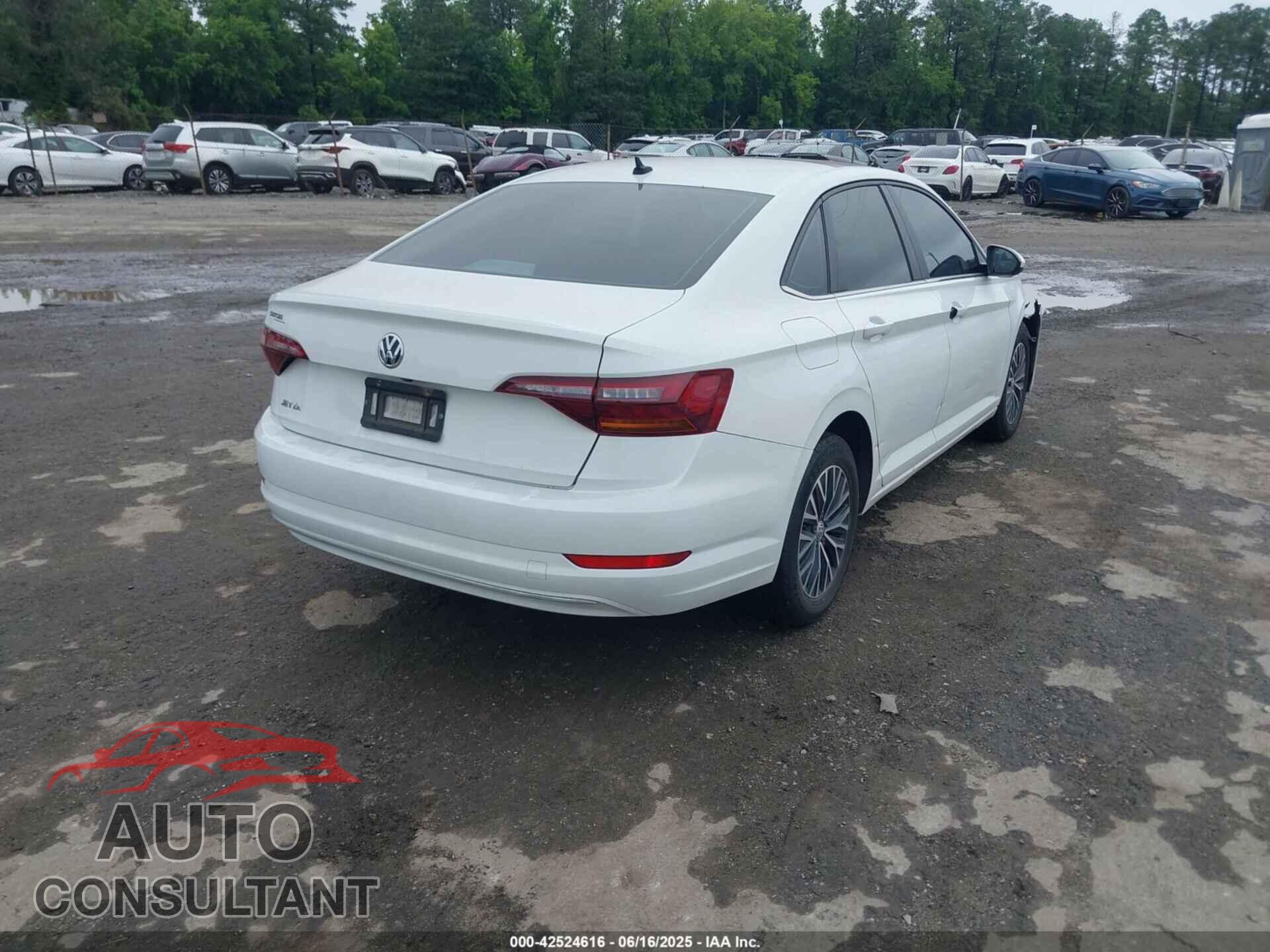 VOLKSWAGEN JETTA 2019 - 3VWCB7BU7KM272011