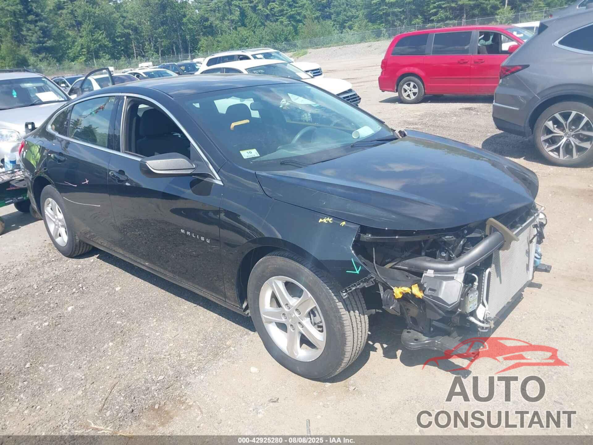 CHEVROLET MALIBU 2020 - 1G1ZB5ST3LF155626