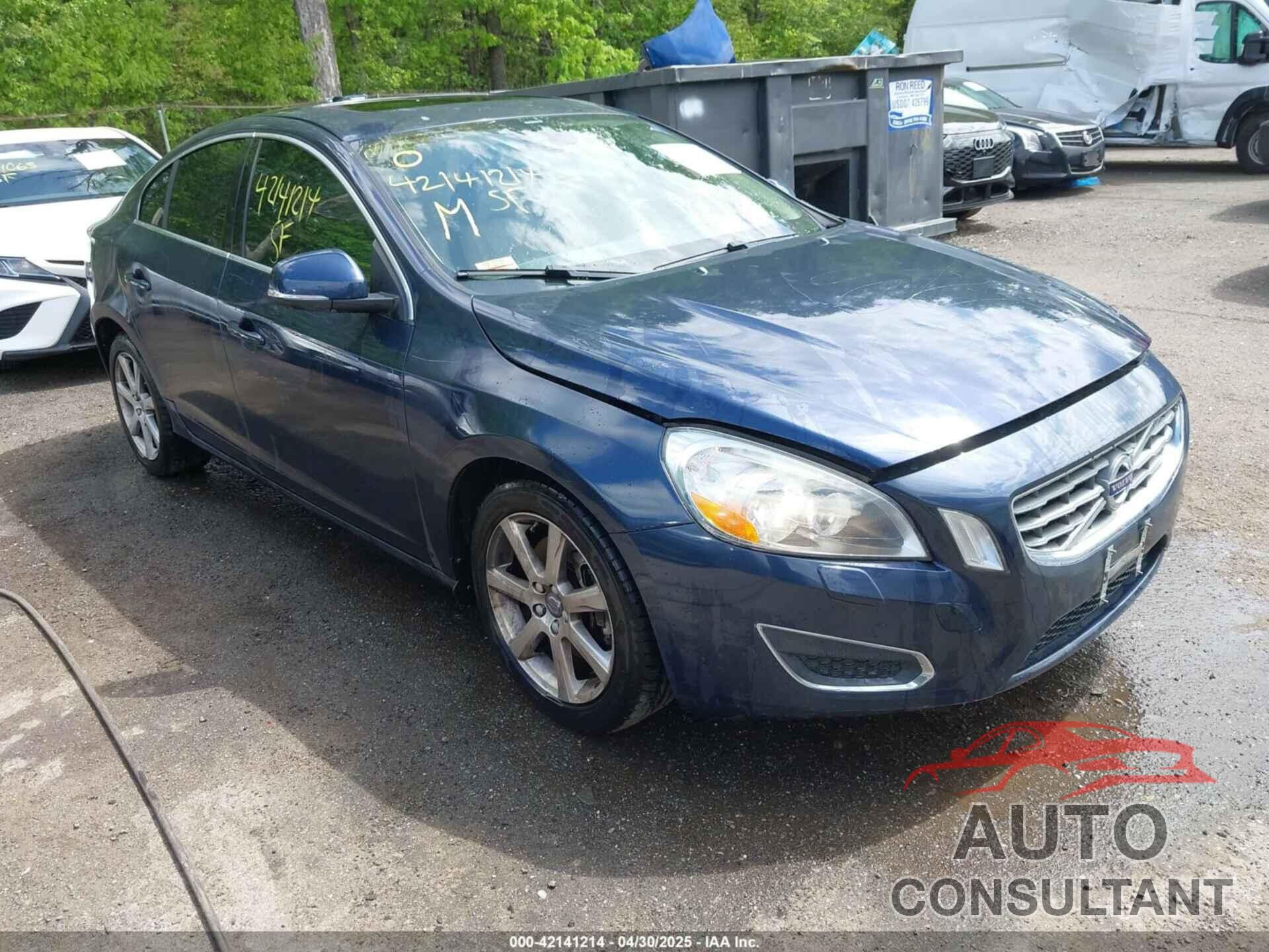 VOLVO S60 2013 - YV1612FH1D2178617