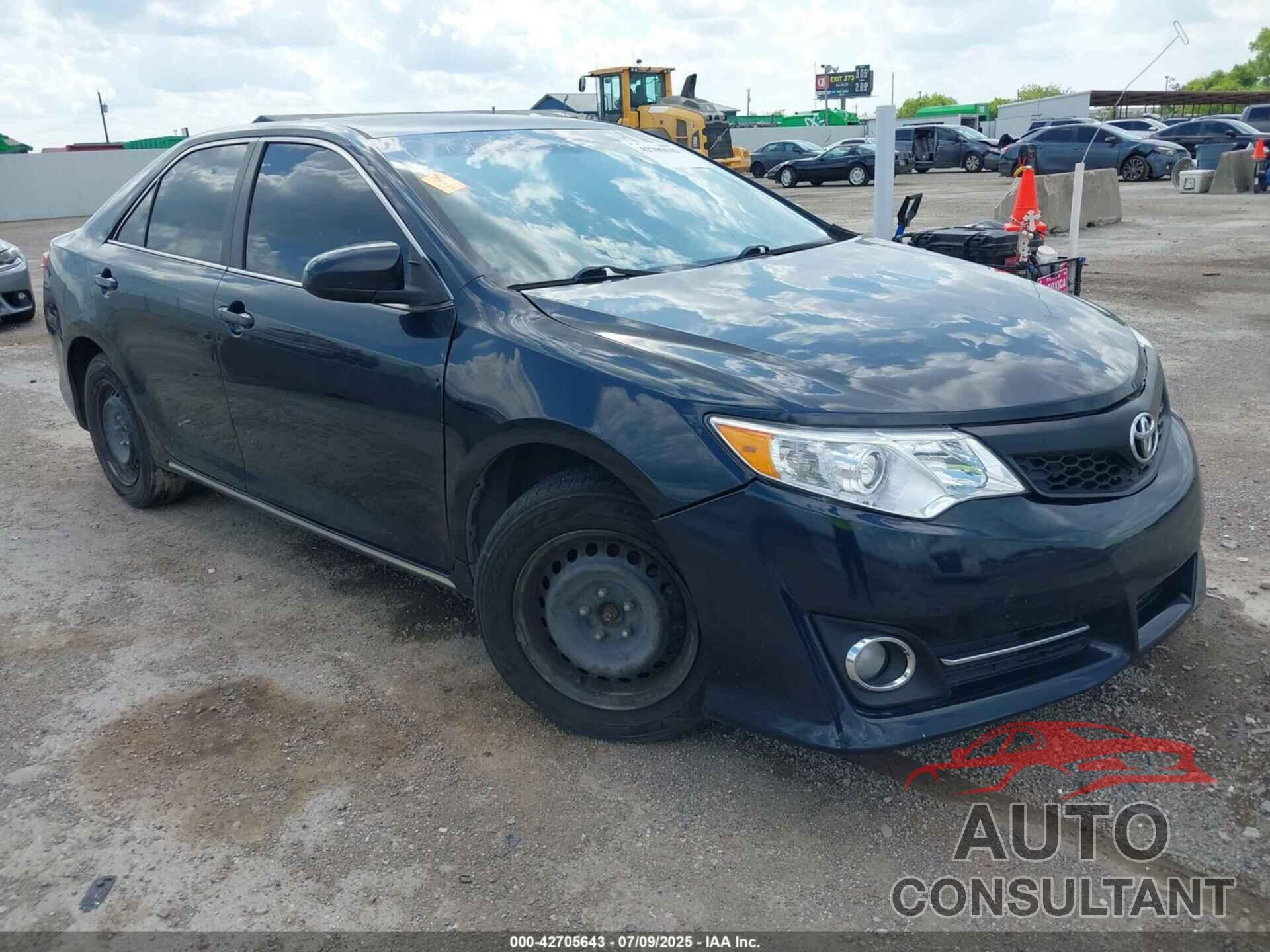 TOYOTA CAMRY 2014 - 4T4BF1FK6ER378119