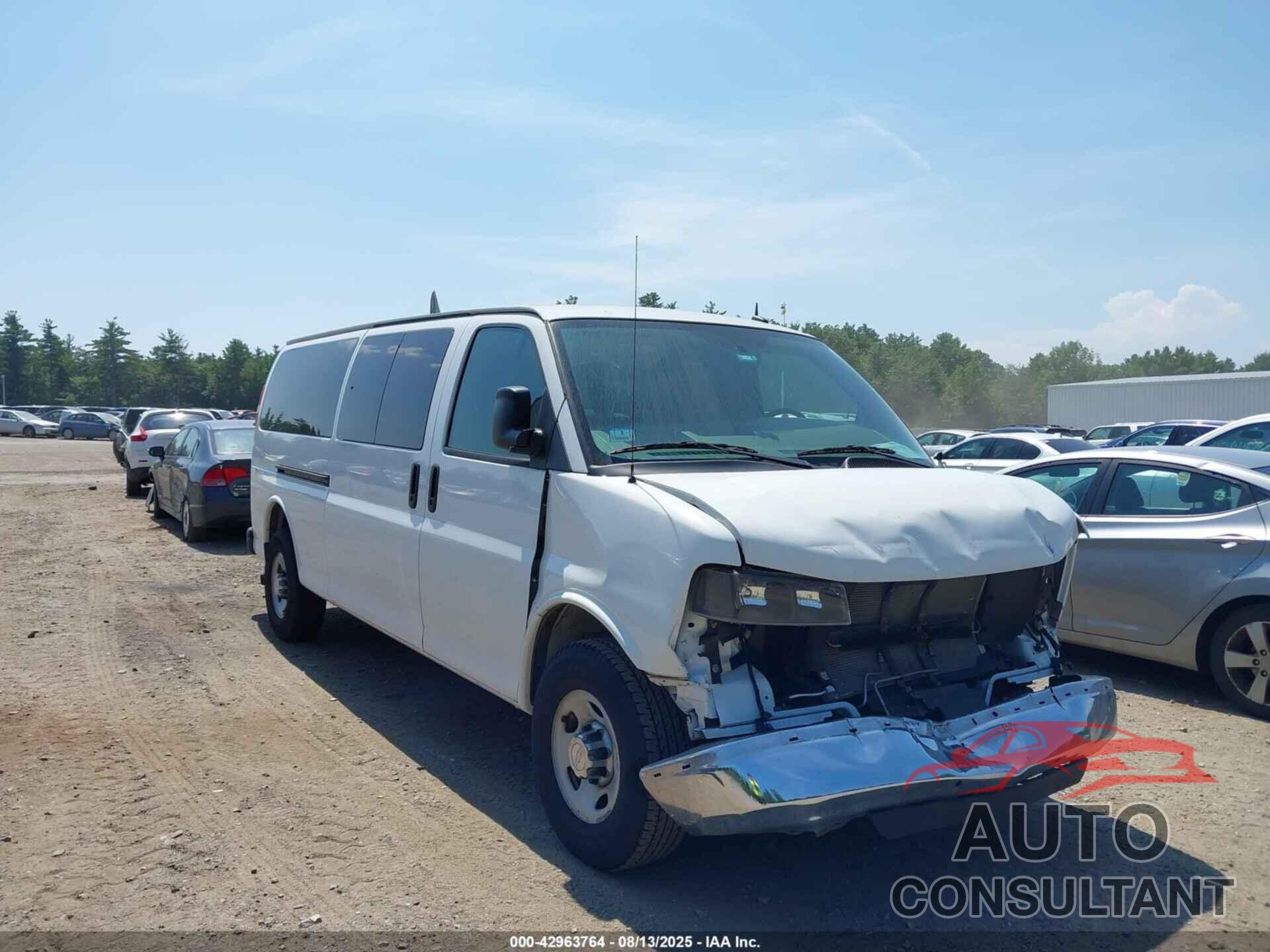 CHEVROLET EXPRESS 3500 2015 - 1GAZG1FG0F1152286