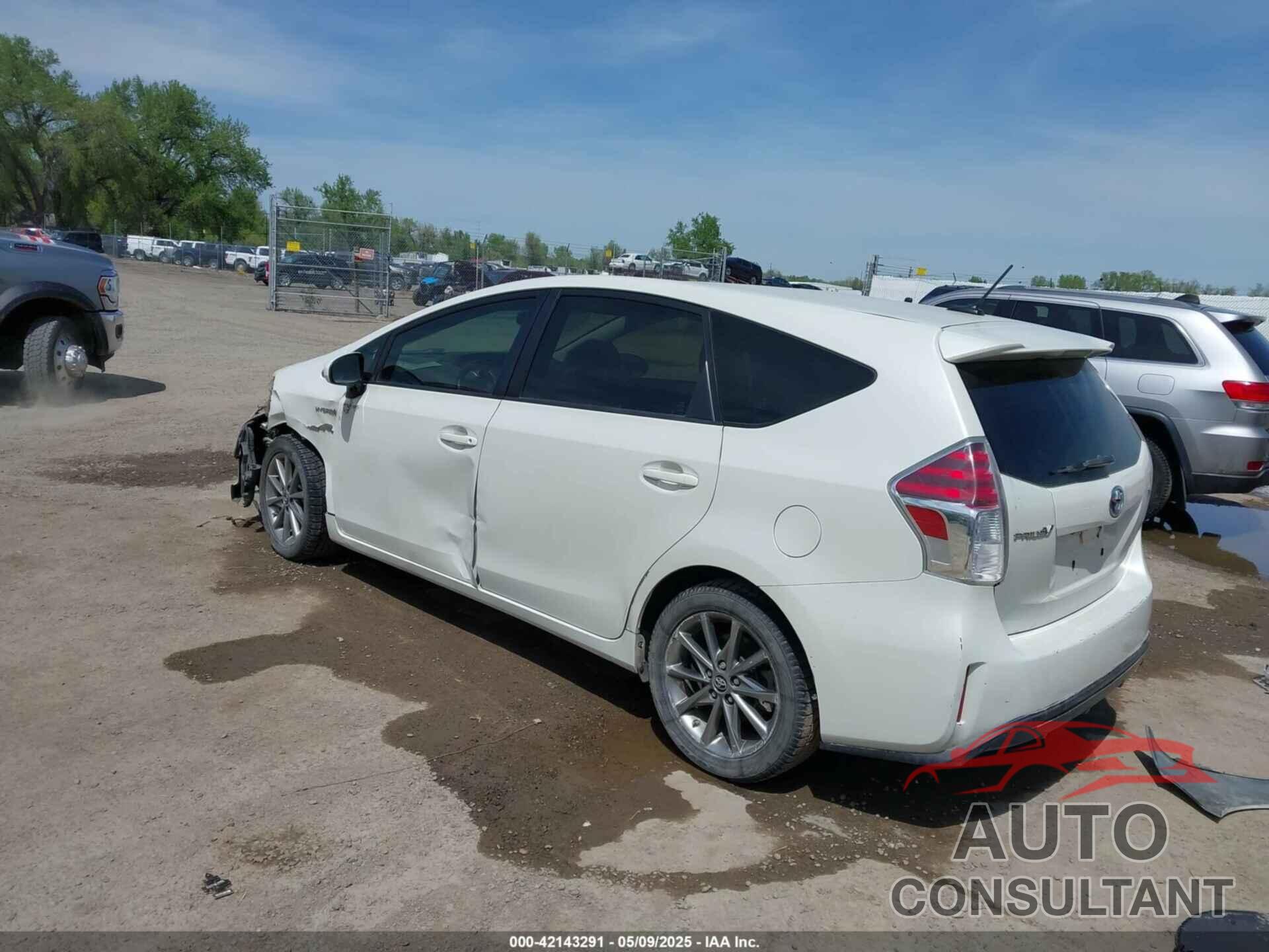 TOYOTA PRIUS V 2016 - JTDZN3EU6GJ047561