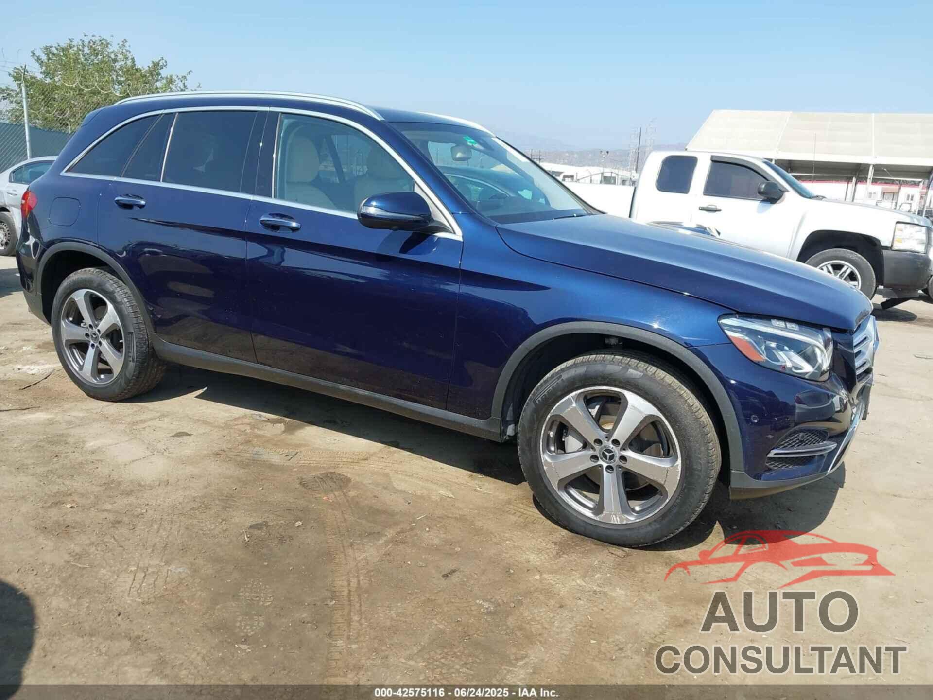 MERCEDES-BENZ GLC 300 2018 - WDC0G4KBXJV080357