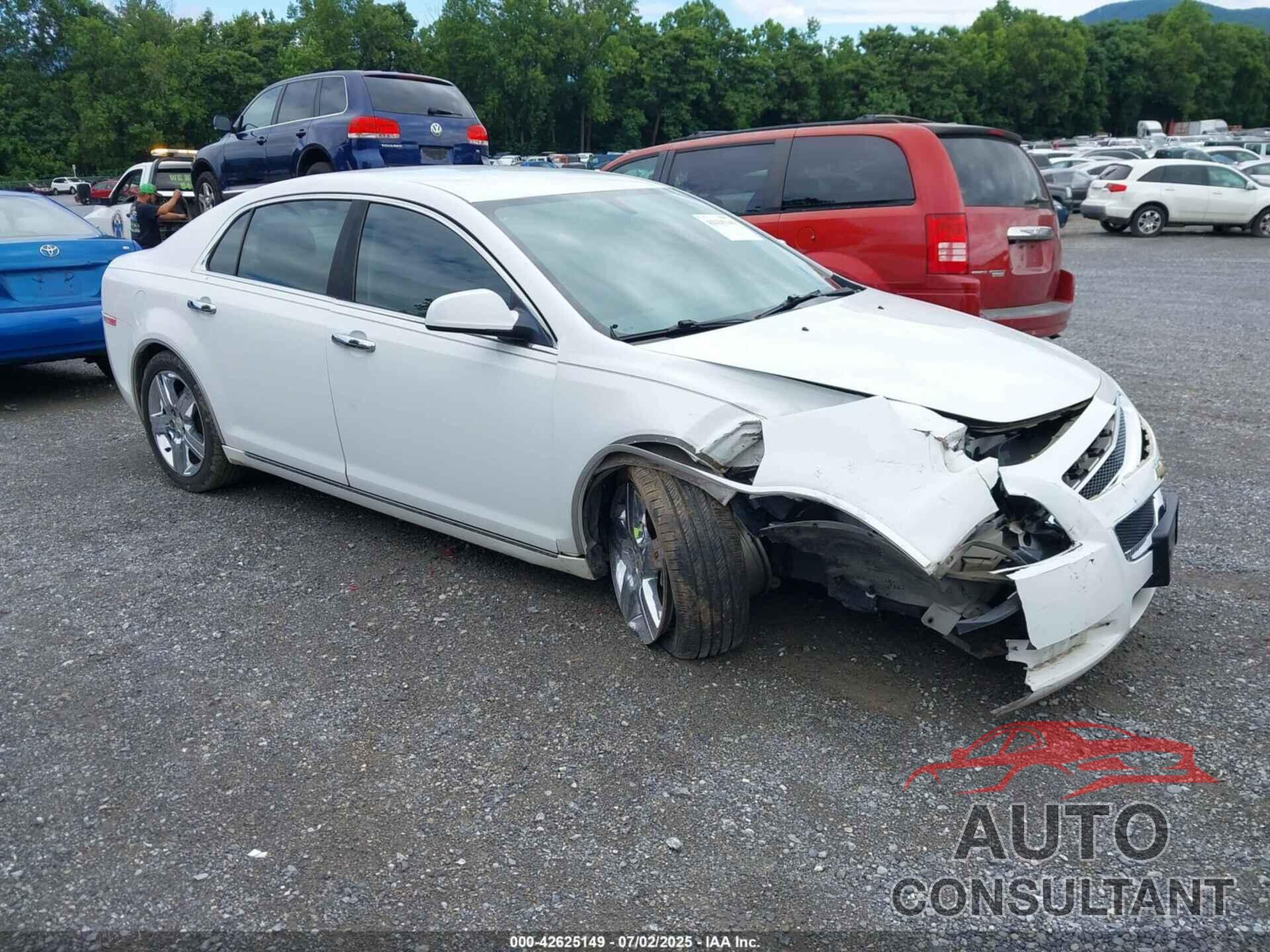 CHEVROLET MALIBU 2011 - 1G1ZD5E15BF360593