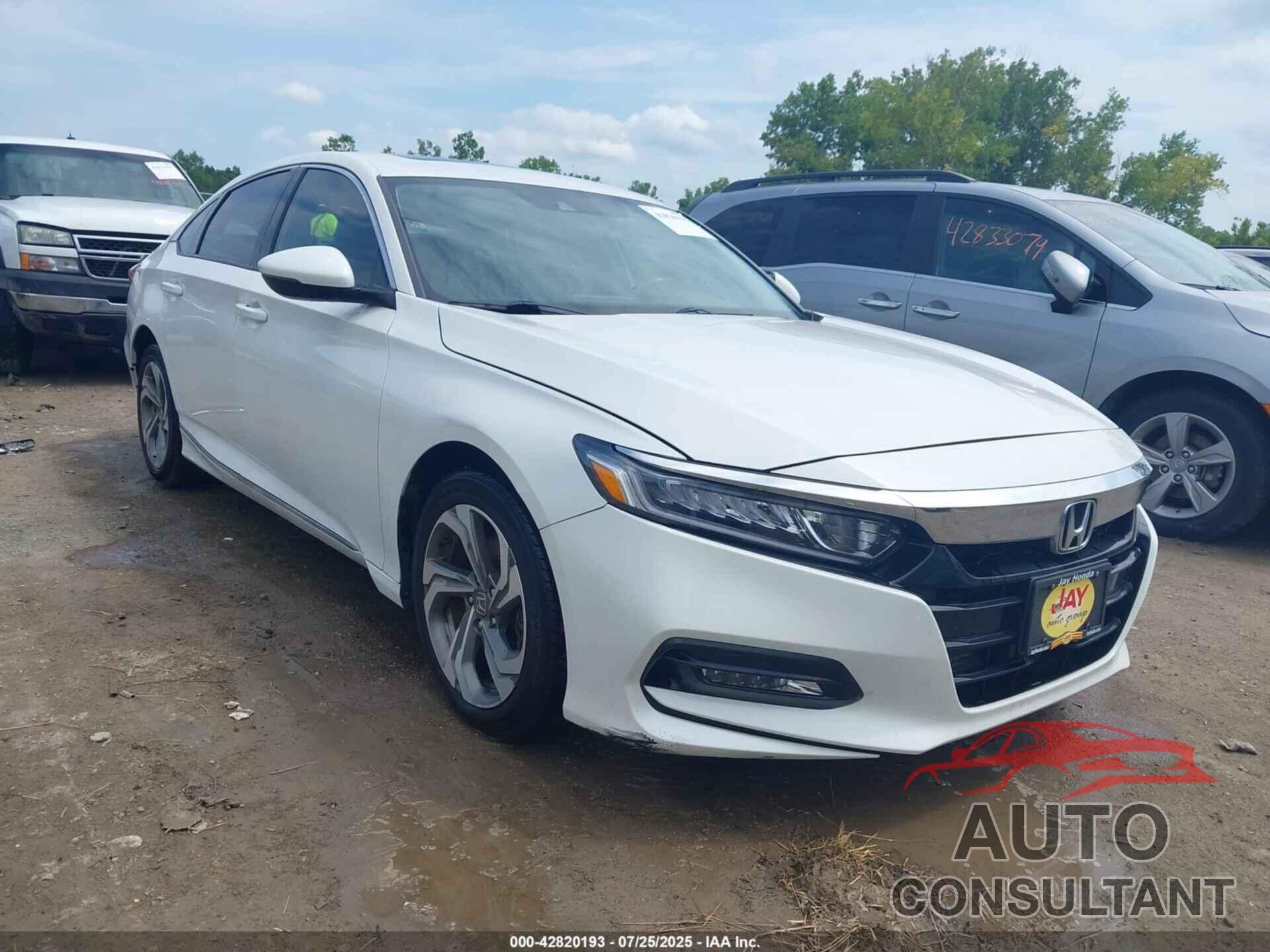 HONDA ACCORD 2018 - 1HGCV2F56JA030906