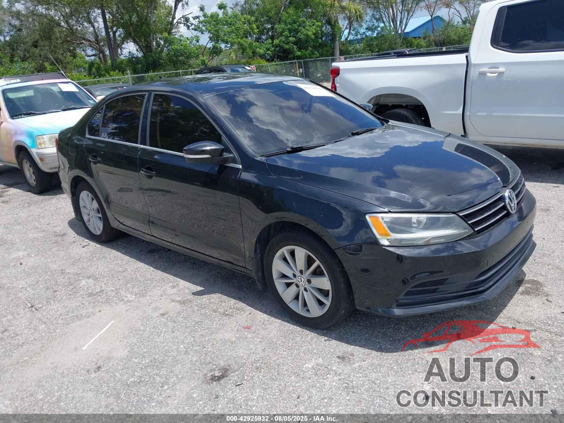 VOLKSWAGEN JETTA 2015 - 3VWD17AJ6FM298085