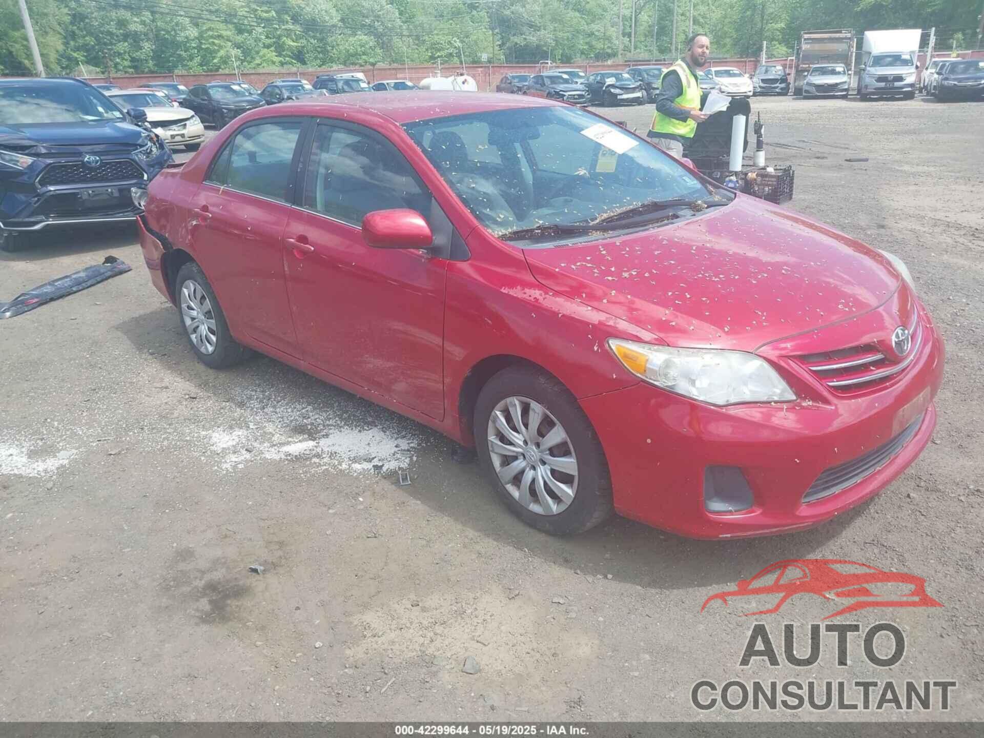 TOYOTA COROLLA 2013 - 2T1BU4EE8DC018914