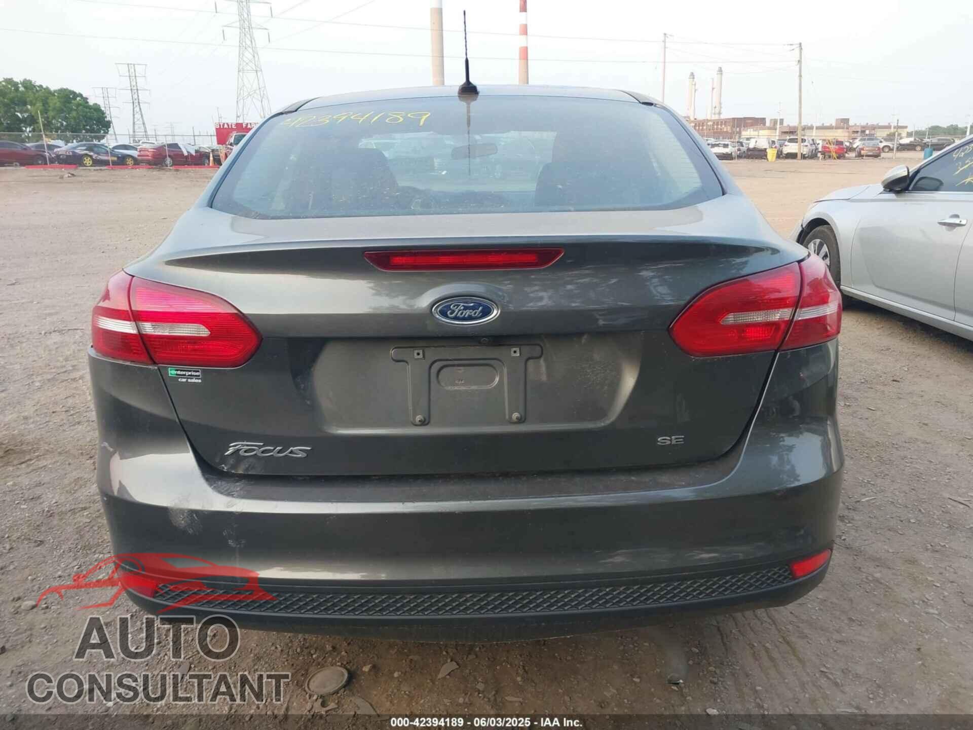 FORD FOCUS 2017 - 1FADP3F29HL215786