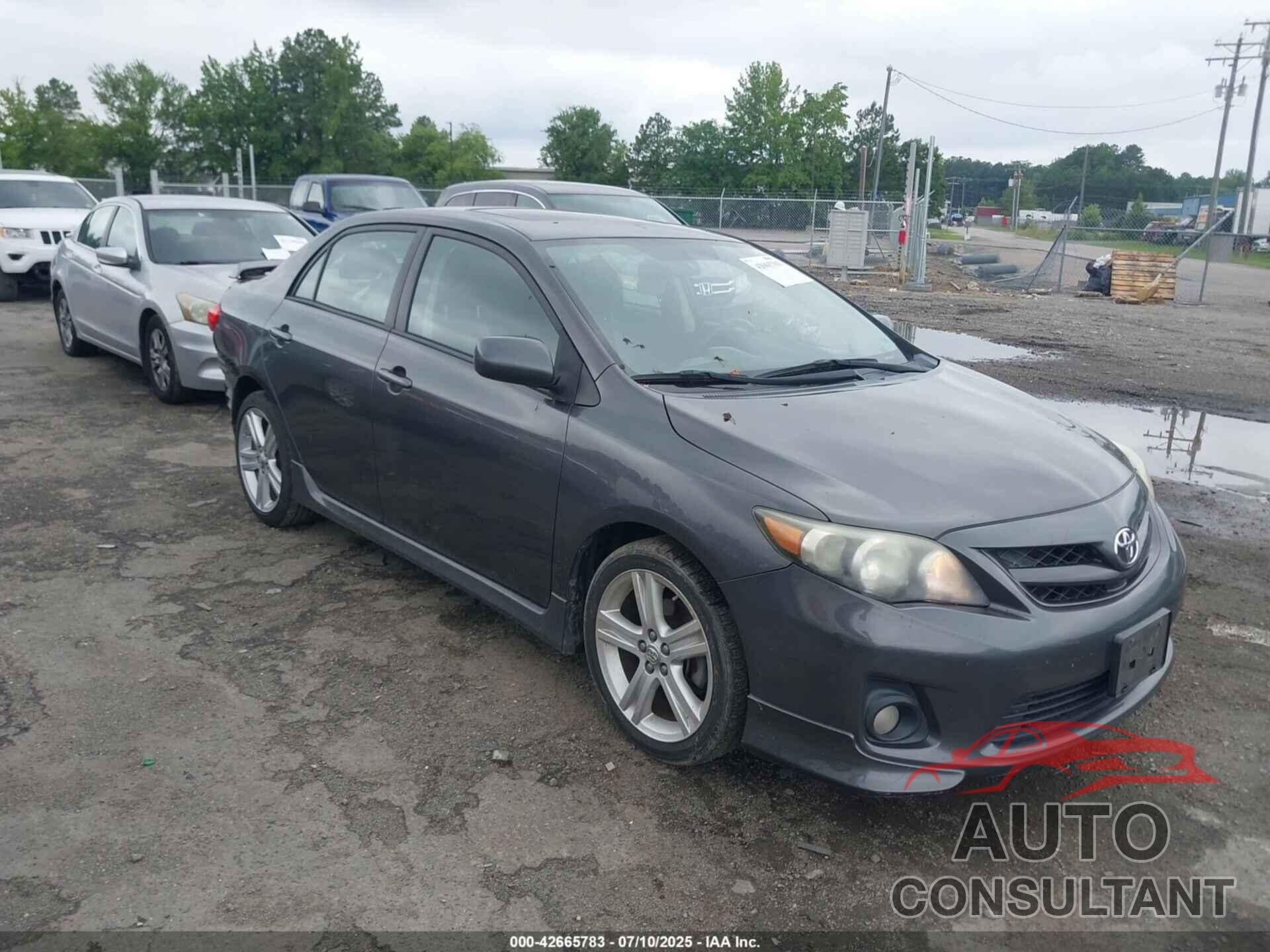 TOYOTA COROLLA 2013 - 2T1BU4EE9DC010241