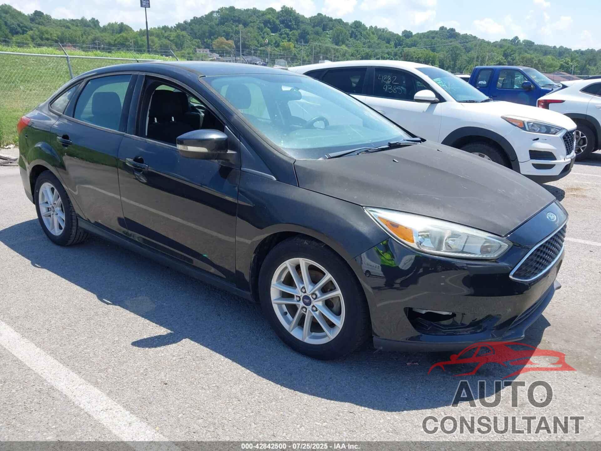 FORD FOCUS 2015 - 1FADP3F27FL328813