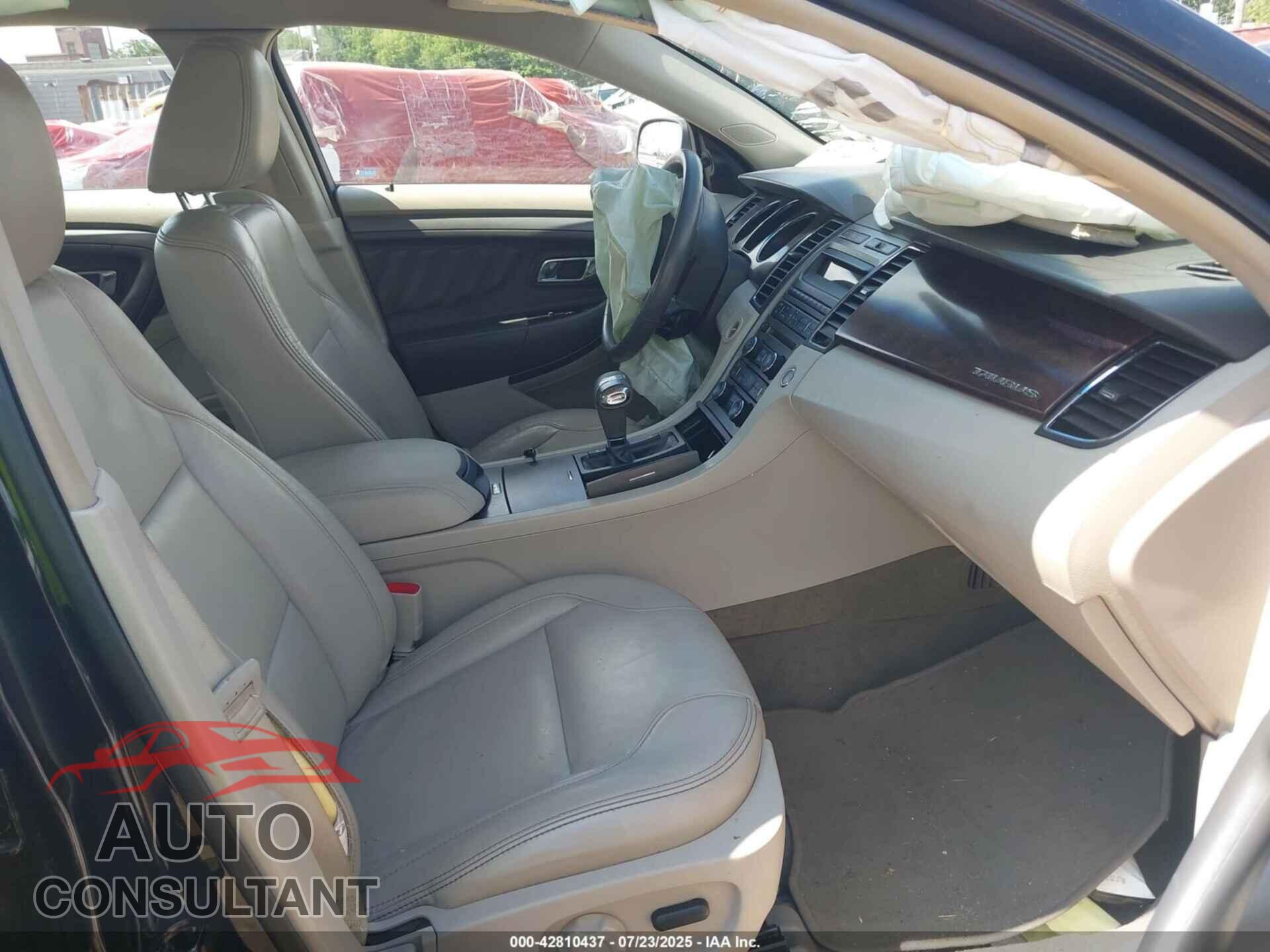 FORD TAURUS 2011 - 1FAHP2EW9BG141611