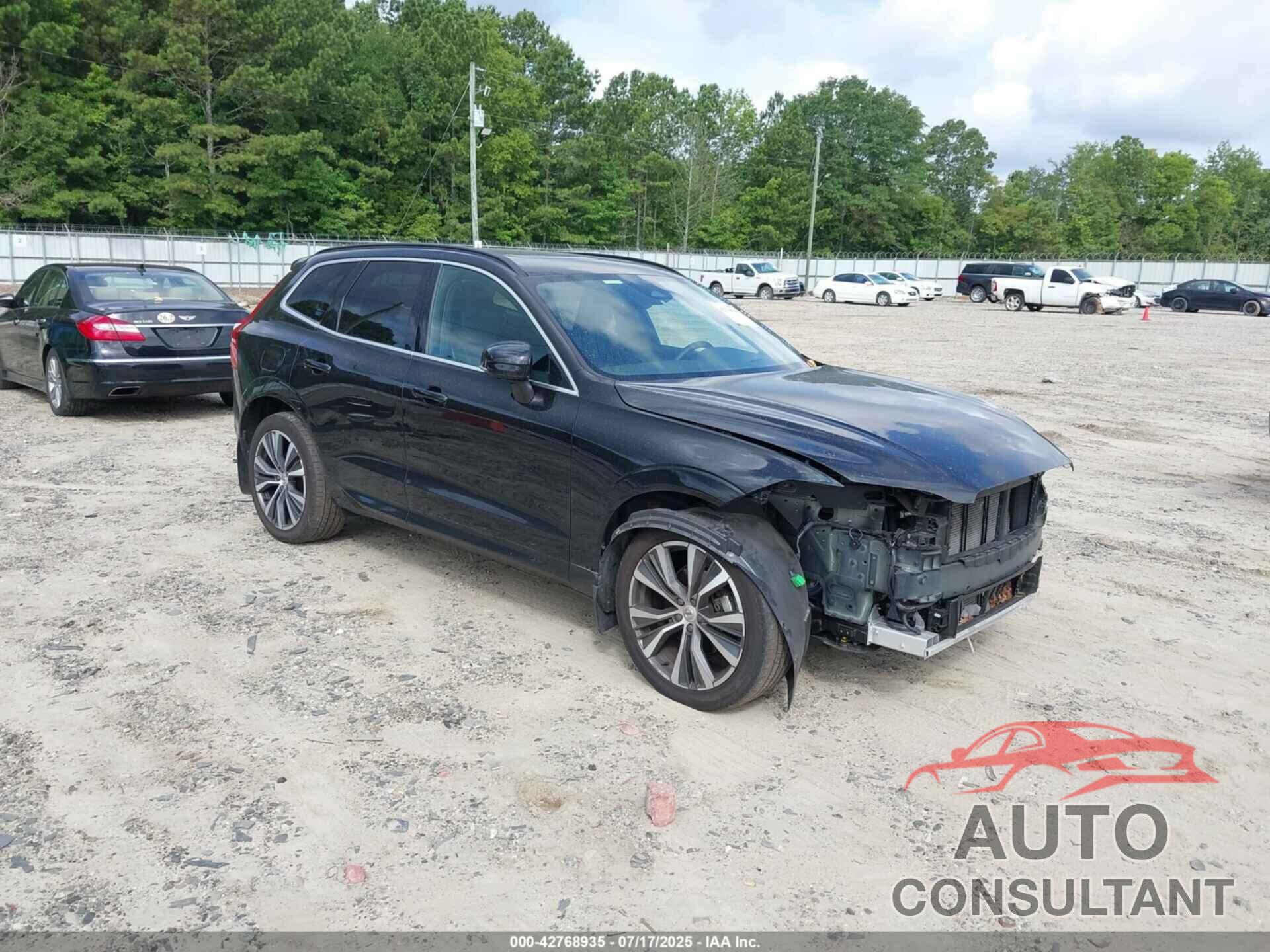 VOLVO XC60 2022 - YV4L12RK0N1042323