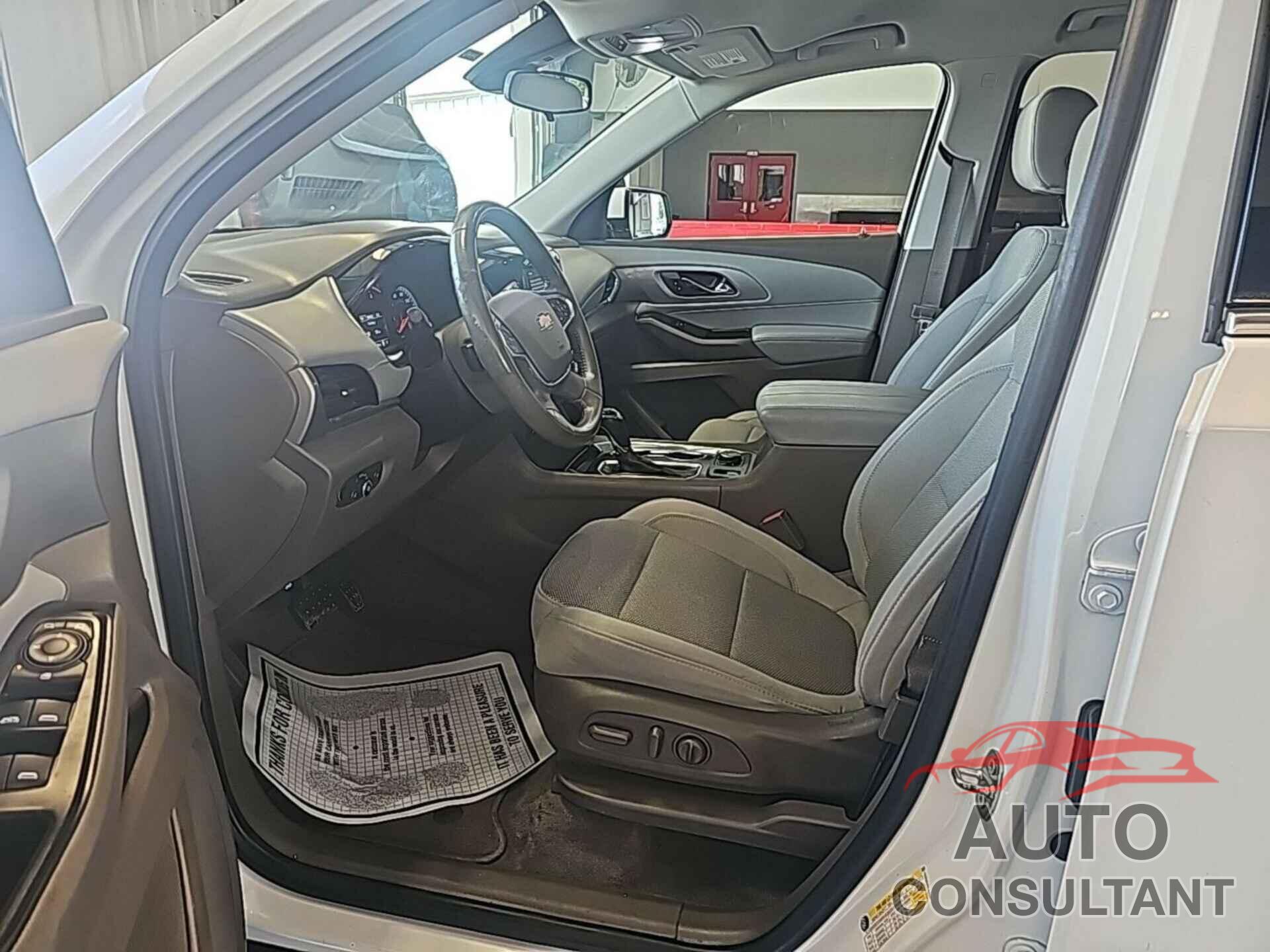 CHEVROLET TRAVERSE 2020 - 1GNERMKW3LJ169441