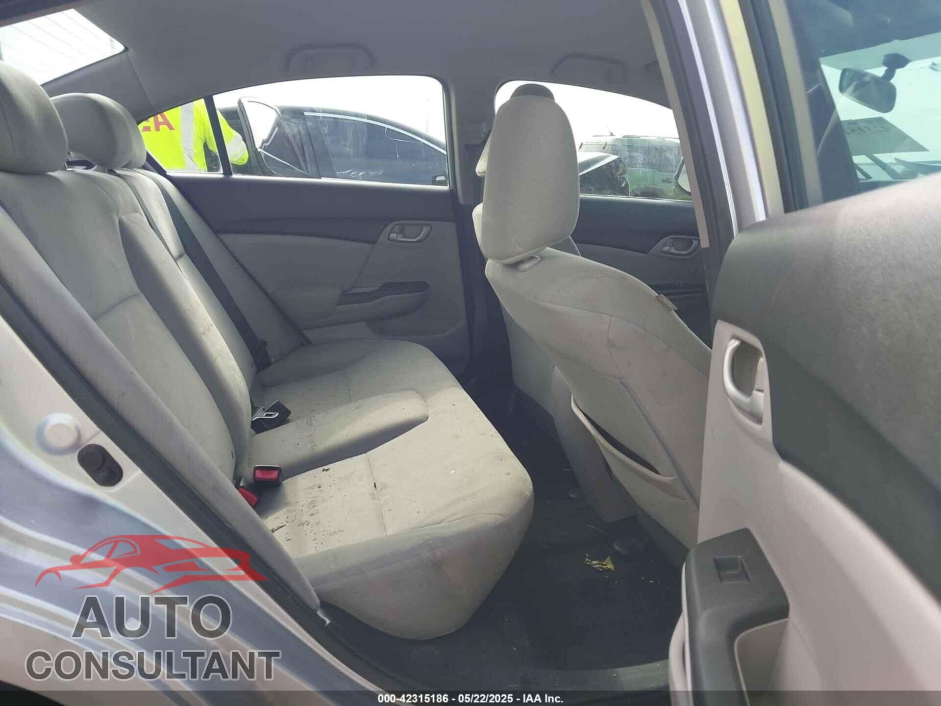 HONDA CIVIC 2013 - 19XFB2F59DE072198