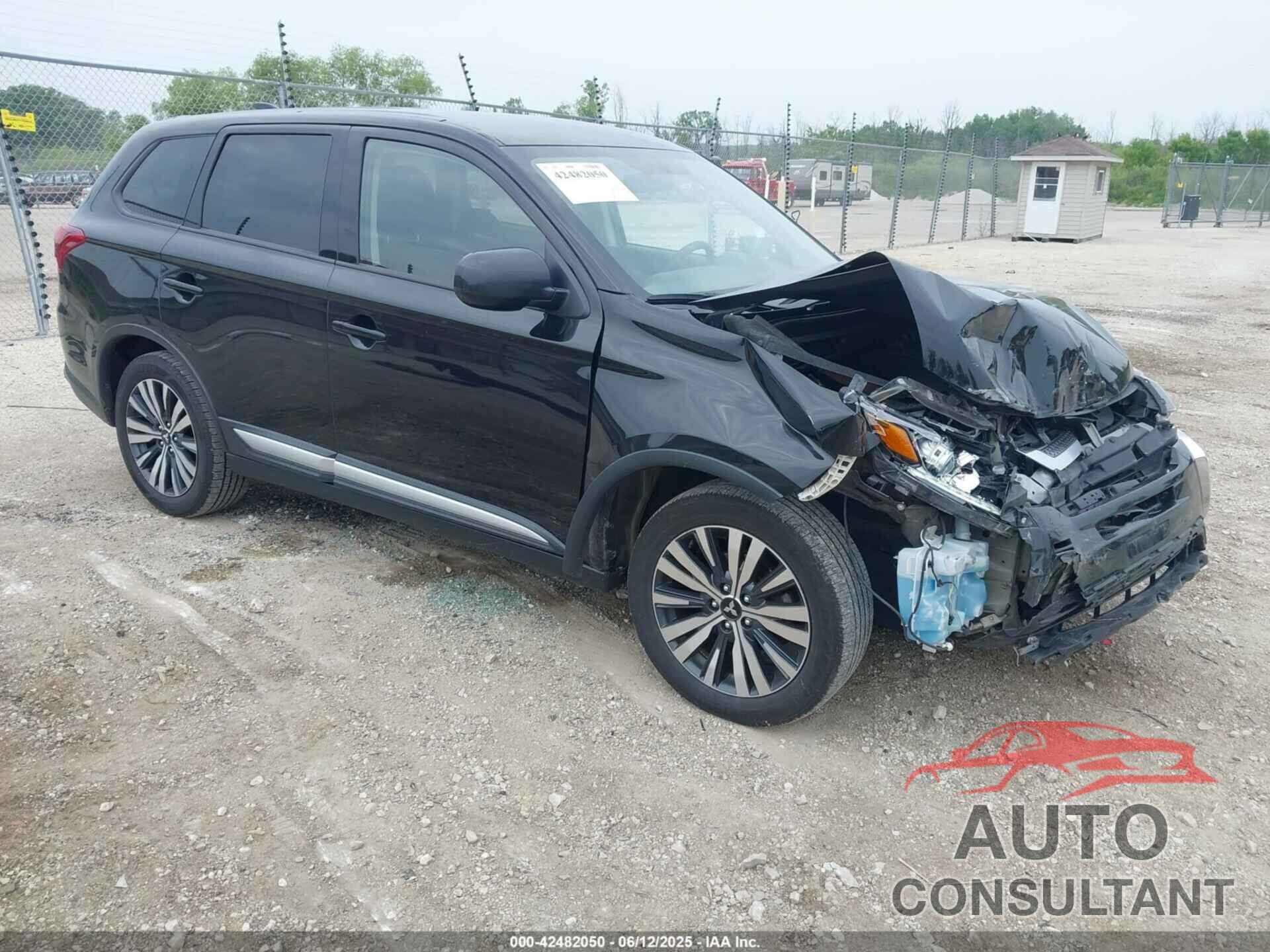 MITSUBISHI OUTLANDER 2019 - JA4AD2A37KZ049167