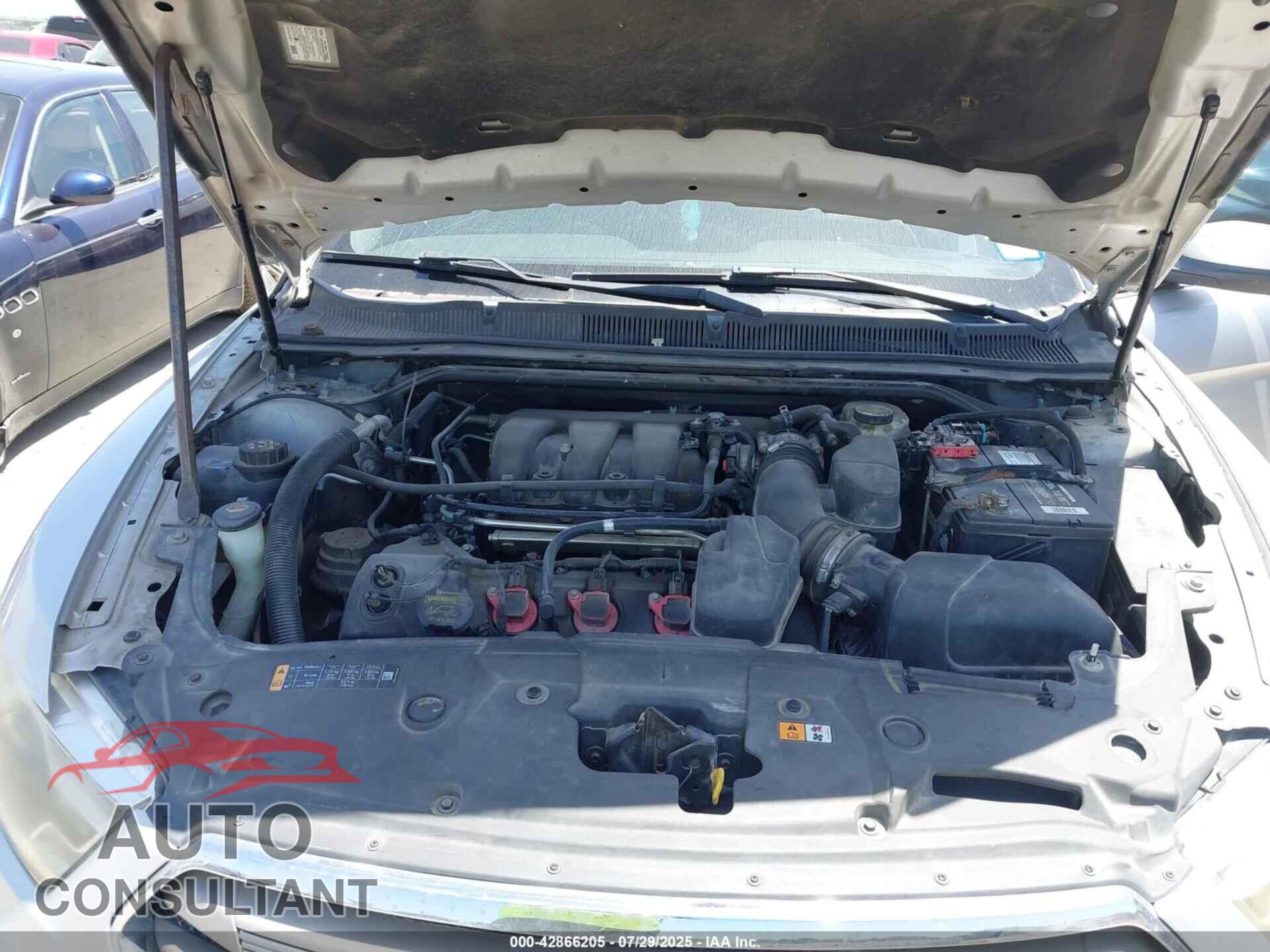 FORD TAURUS 2014 - 1FAHP2E84EG117416