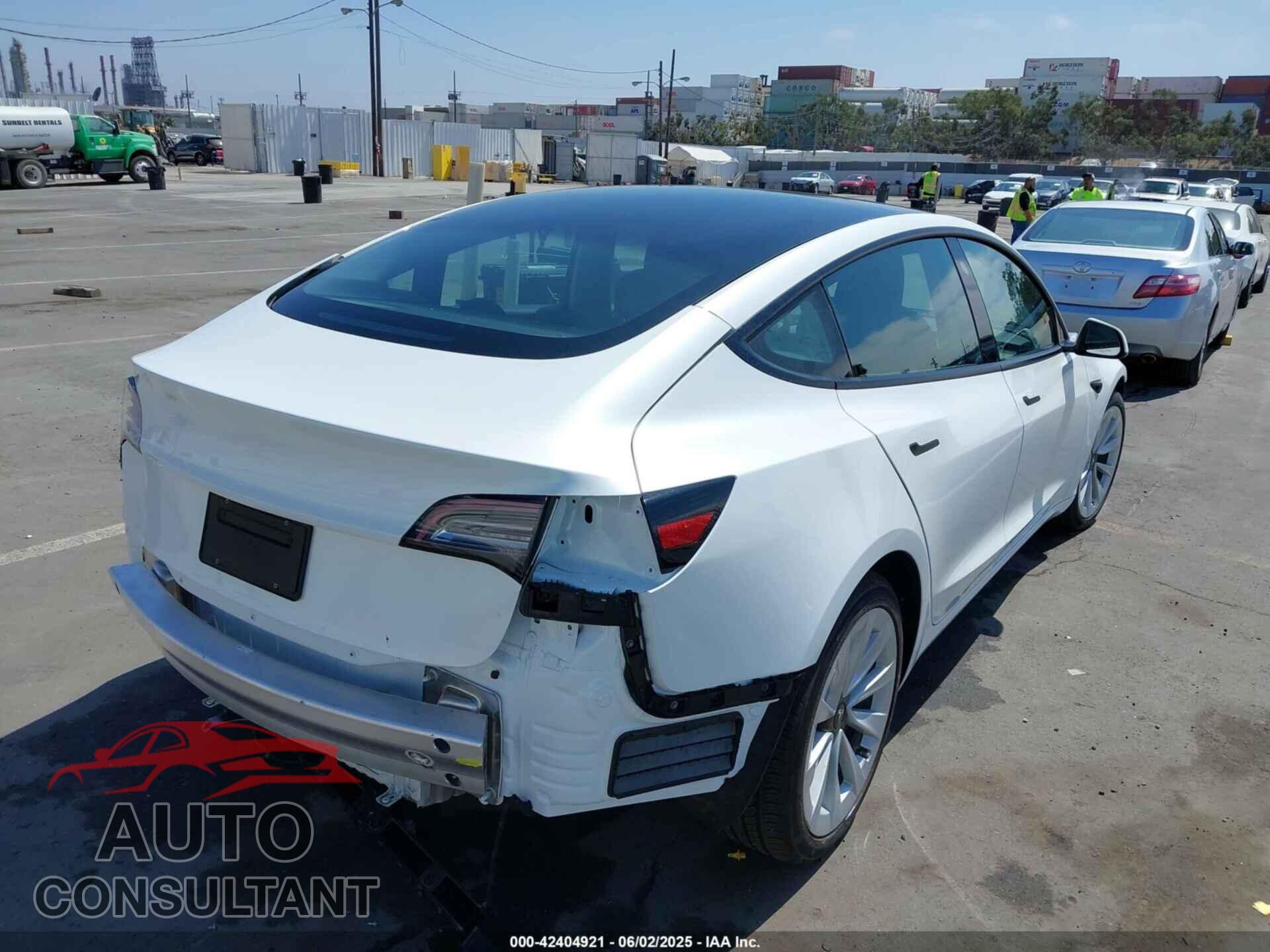 TESLA MODEL 3 2021 - 5YJ3E1EA2MF087106