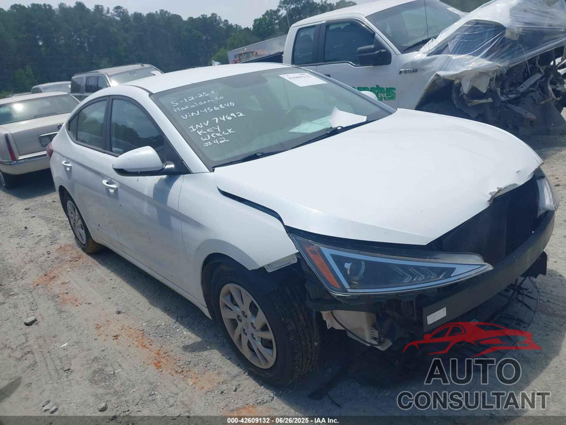 HYUNDAI ELANTRA 2019 - 5NPD74LF6KH456840