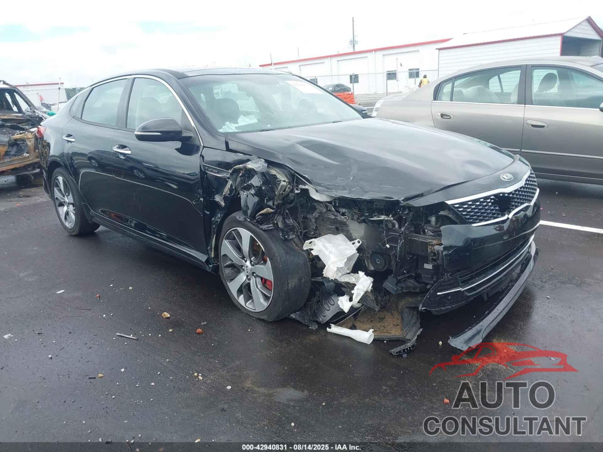 KIA OPTIMA 2018 - 5XXGW4L27JG205848