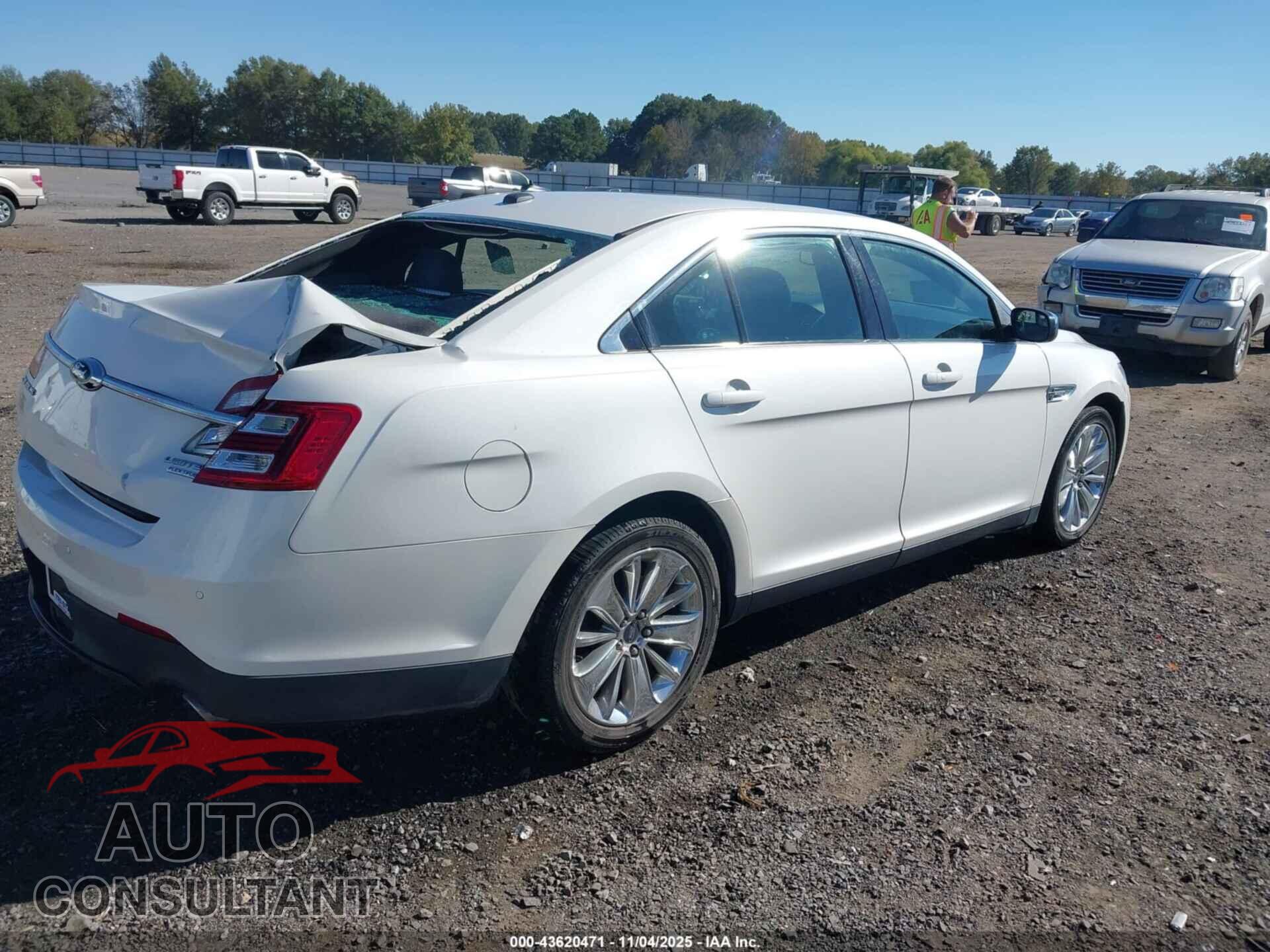 FORD TAURUS 2014 - 1FAHP2F82EG165141
