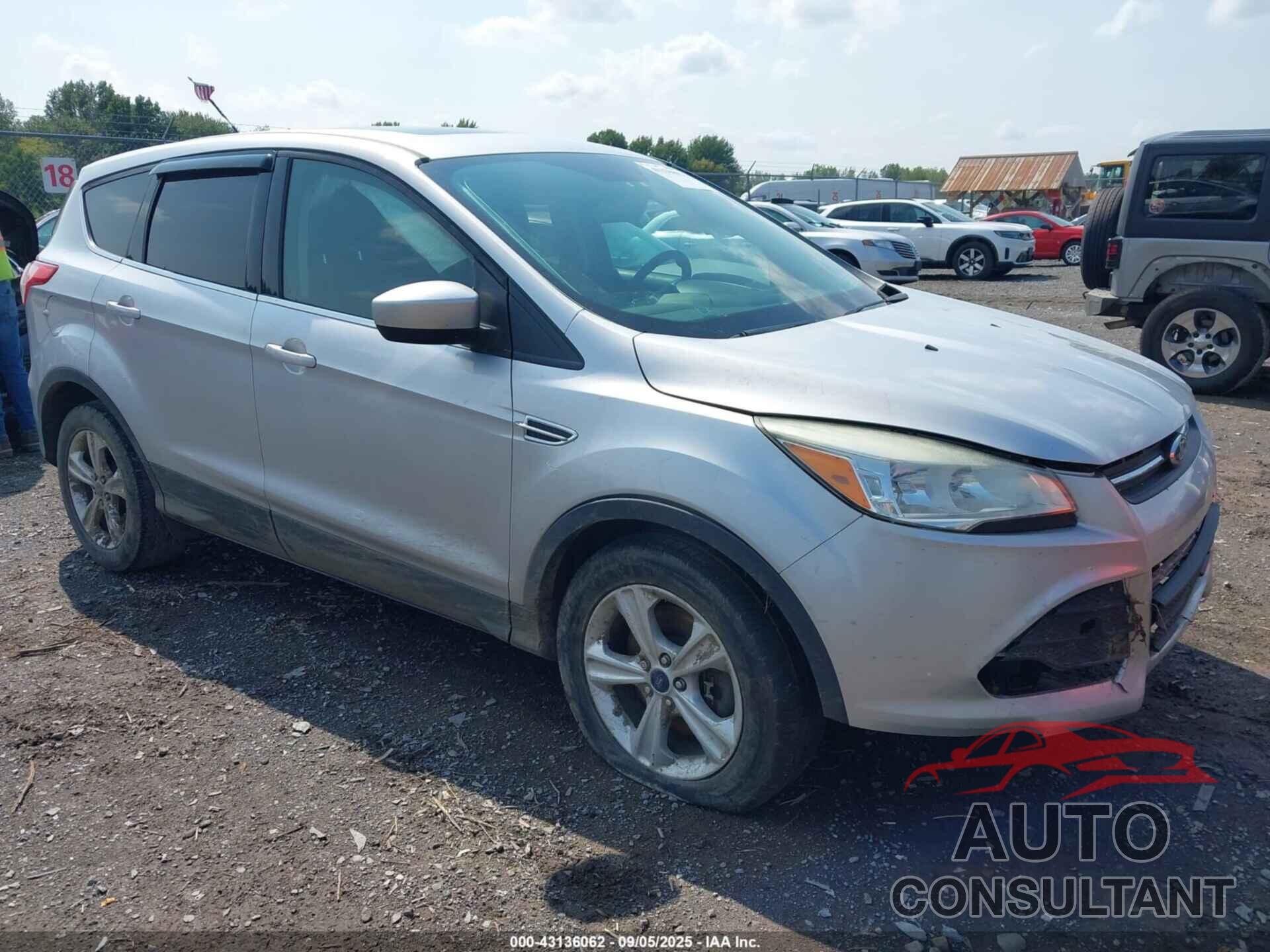 FORD ESCAPE 2015 - 1FMCU9GX0FUB77167