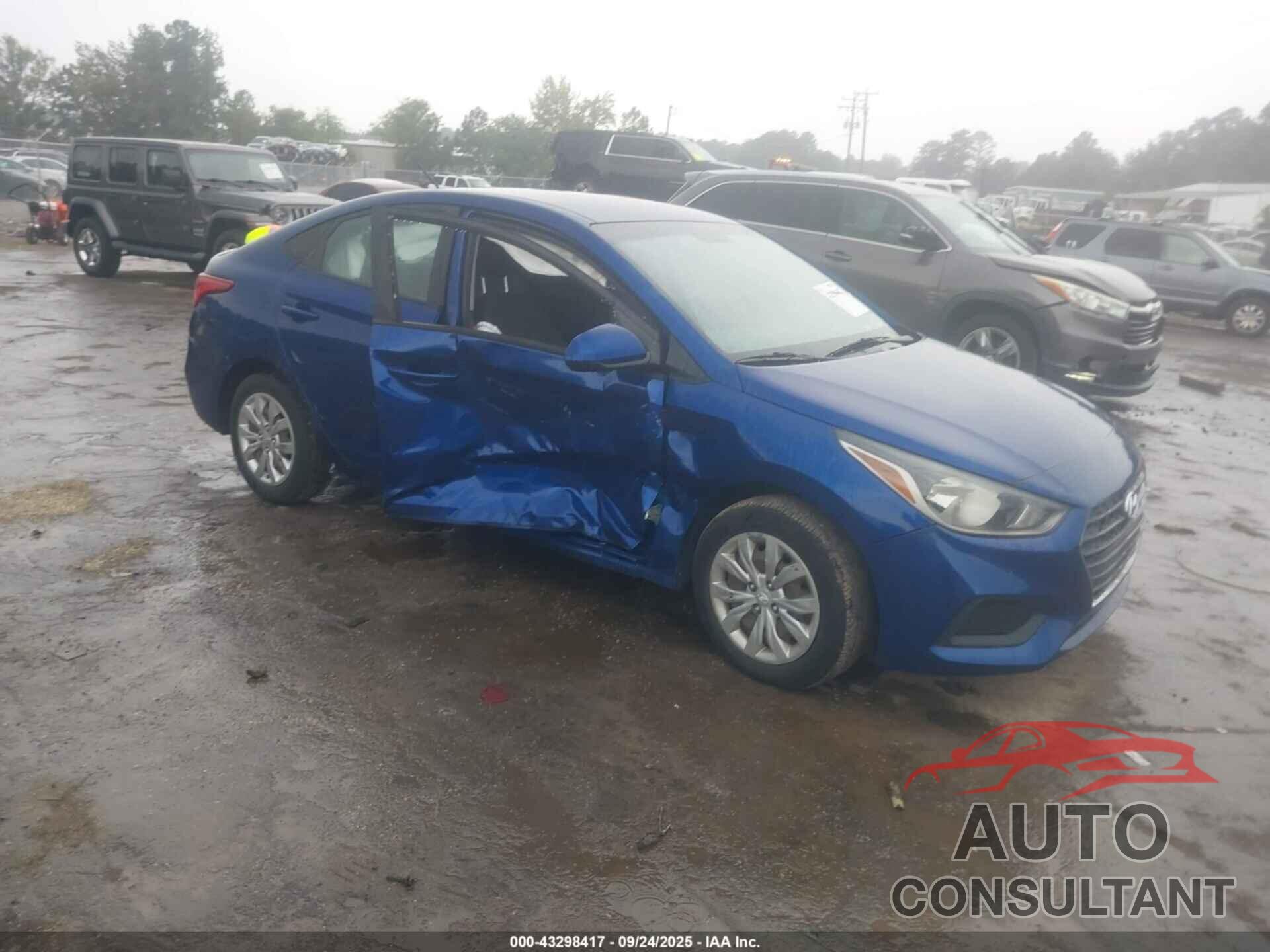 HYUNDAI ACCENT 2018 - 3KPC24A3XJE032860