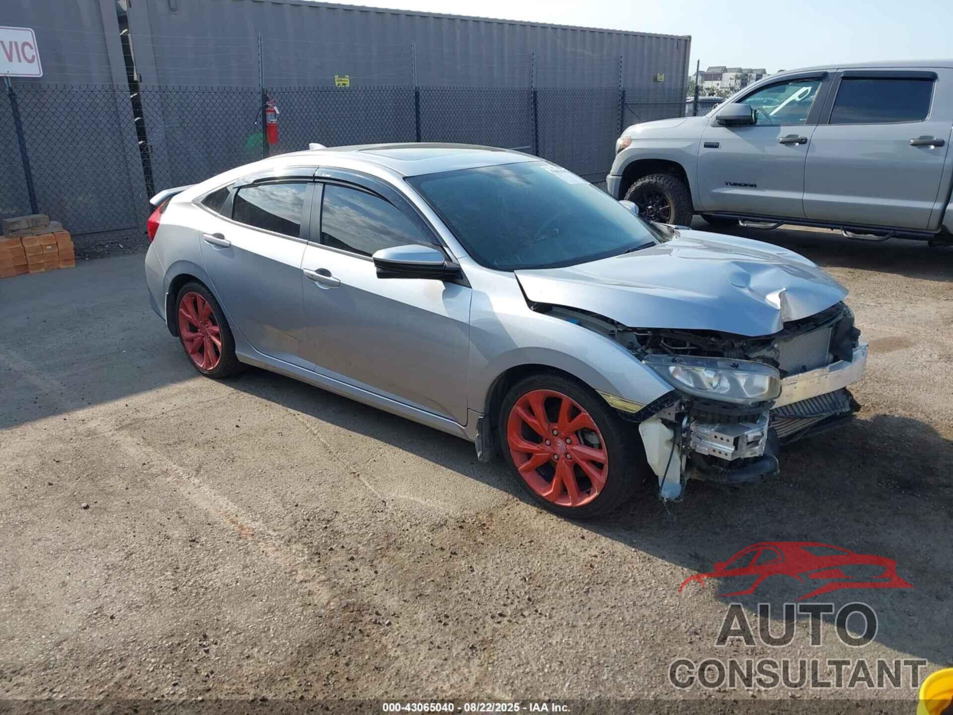 HONDA CIVIC 2018 - 2HGFC1E54JH703479
