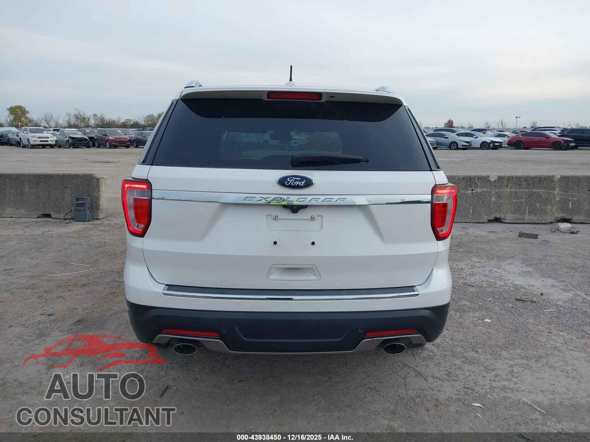 FORD EXPLORER 2018 - 1FM5K7F87JGB16984