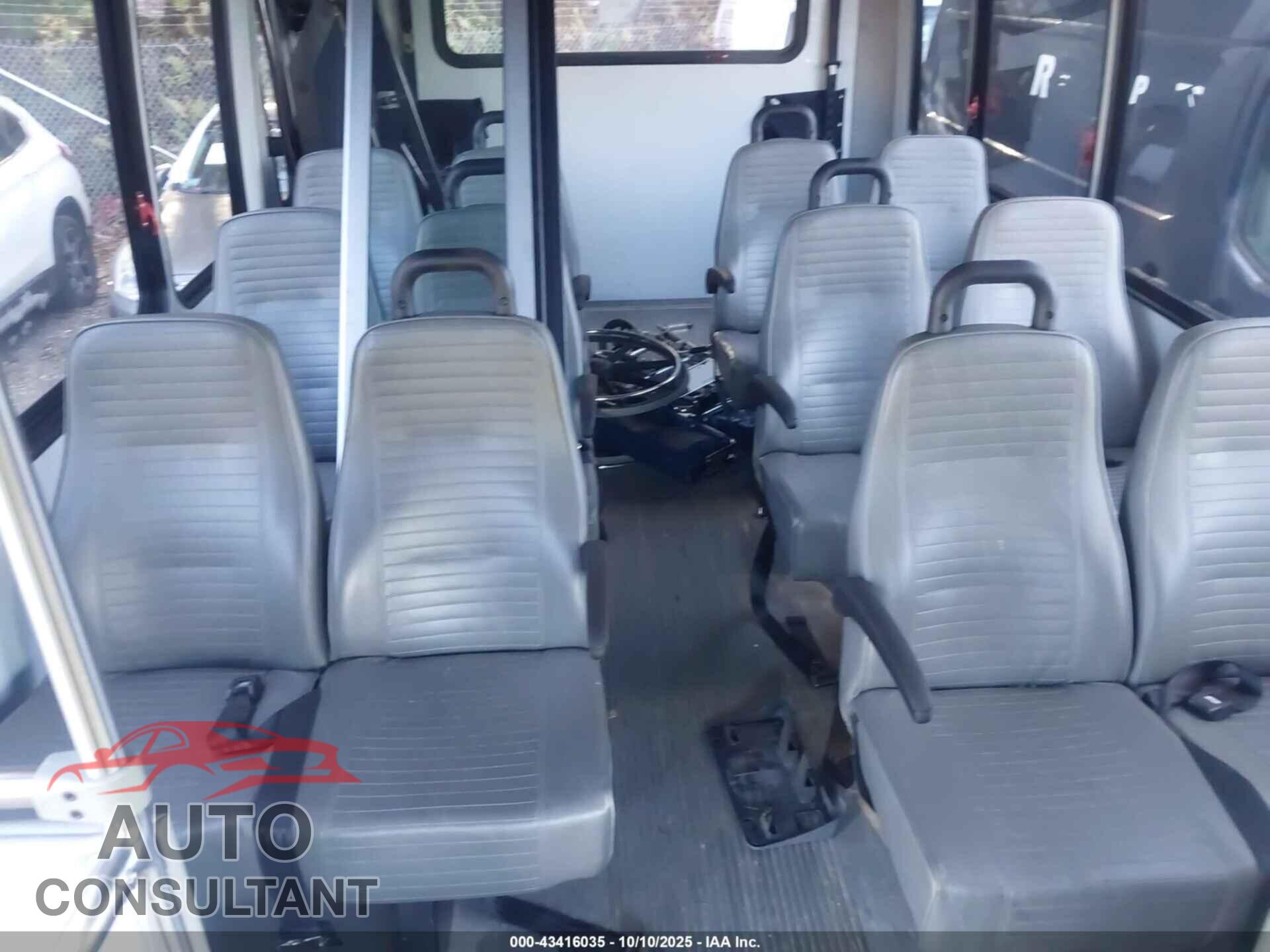 FORD E-350 CUTAWAY 2012 - 1FDEE3FS6CDB18922