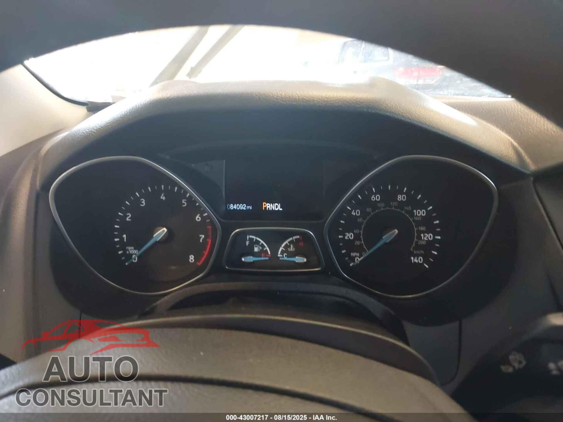 FORD FOCUS 2017 - 1FADP3F28HL203628