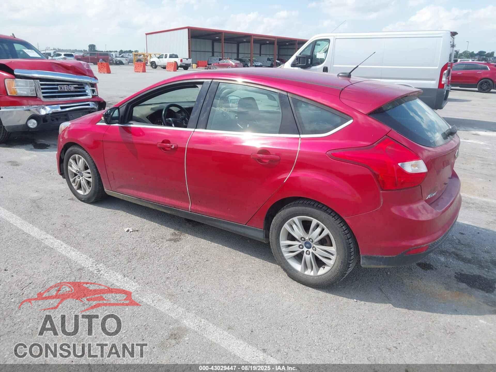 FORD FOCUS 2012 - 1FAHP3M2XCL309642