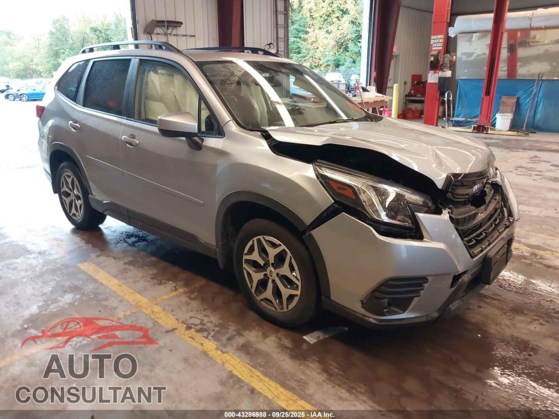 SUBARU FORESTER 2023 - JF2SKAEC7PH454500
