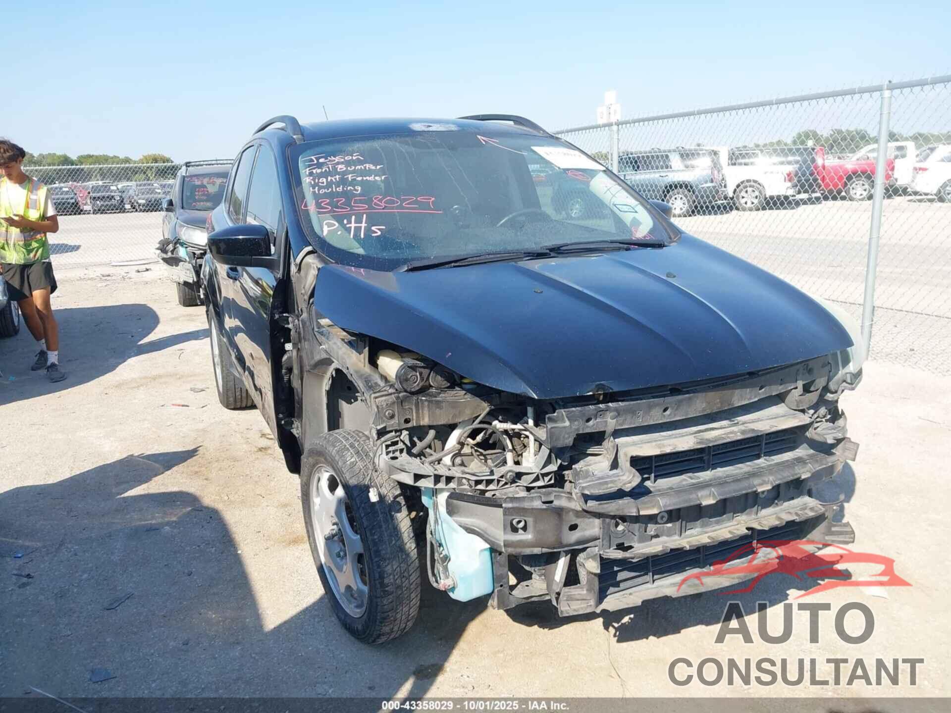 FORD ESCAPE 2016 - 1FMCU0GX8GUA03392